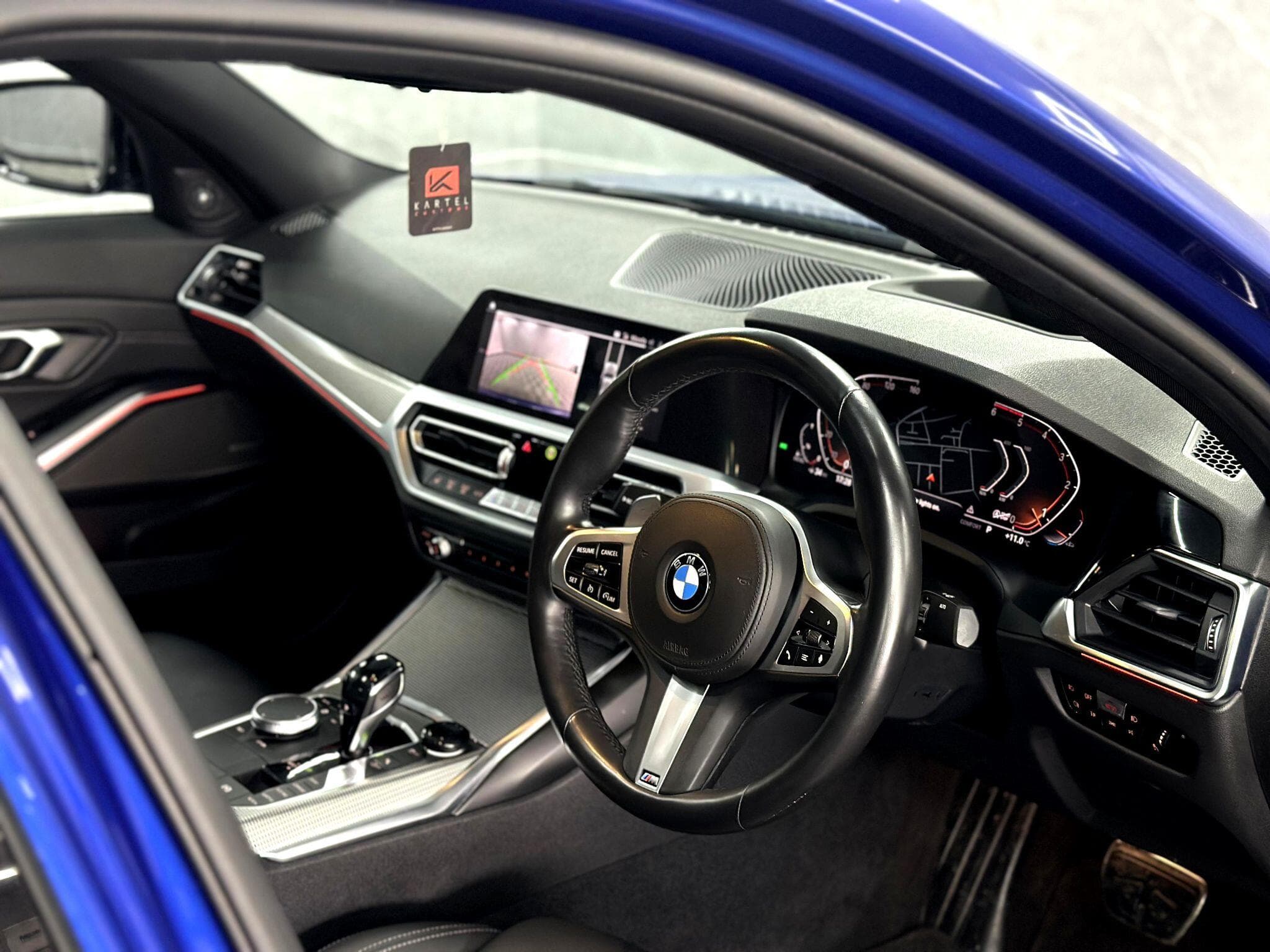 2019 BMW 3 Series - Thumbnail 32