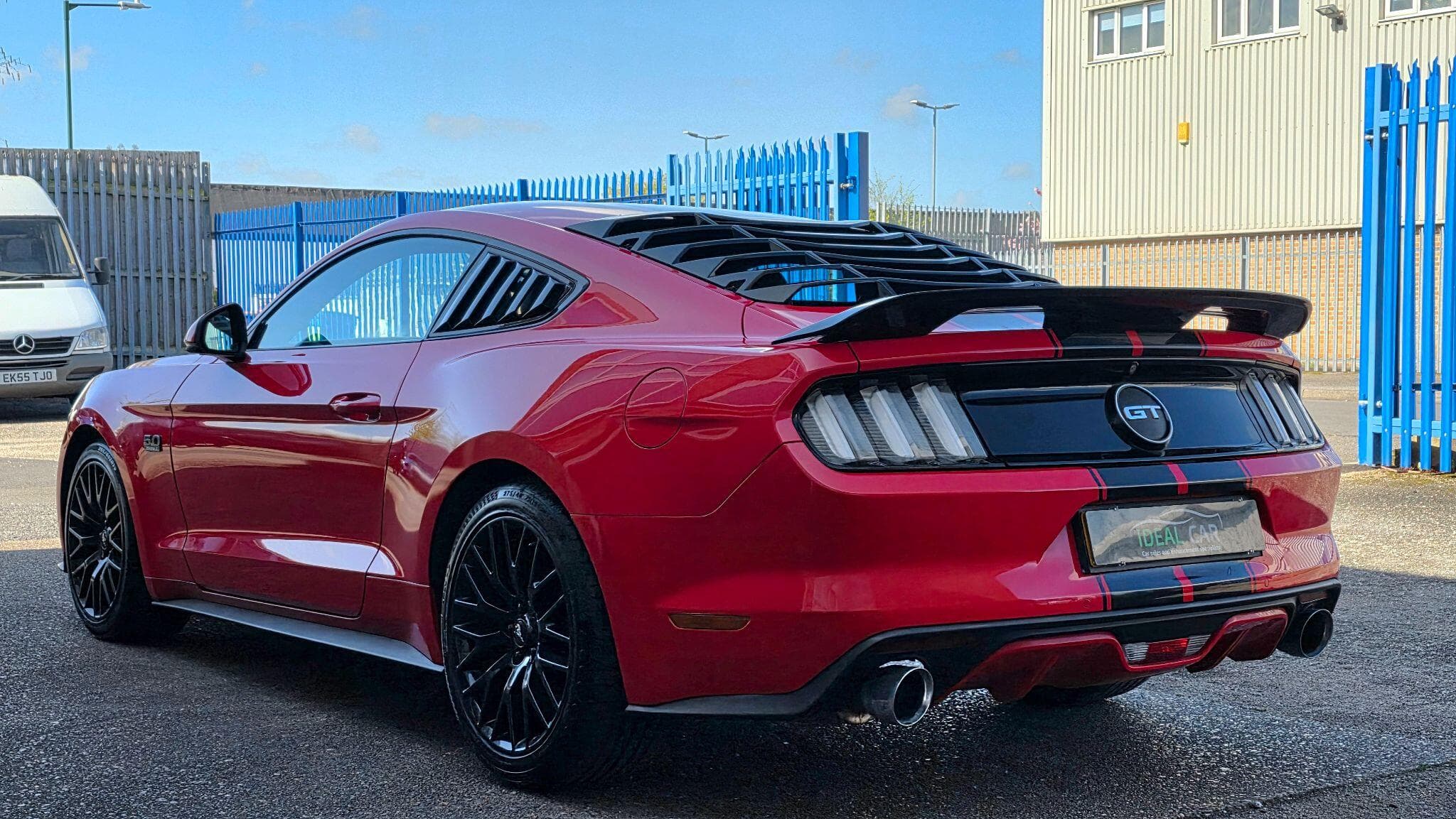 2016 Ford Mustang - Thumbnail 4