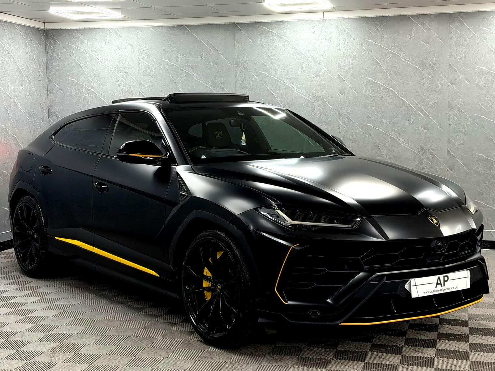 2022 Lamborghini Urus - Thumbnail 20