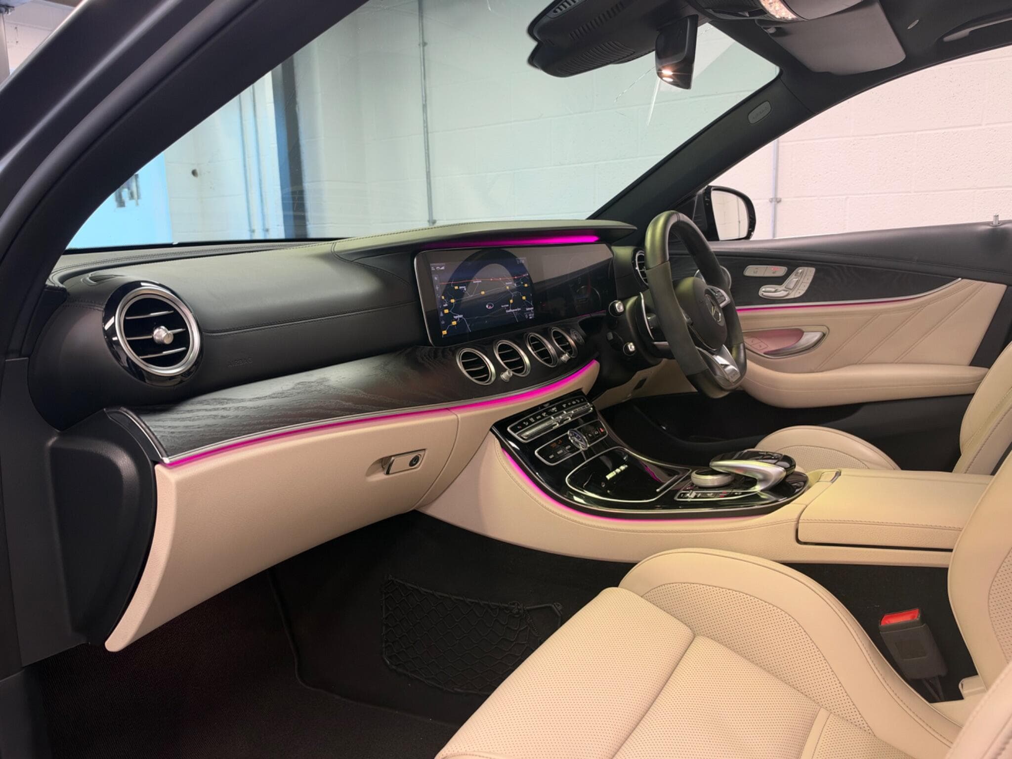2017 Mercedes-Benz E Class - Thumbnail 28