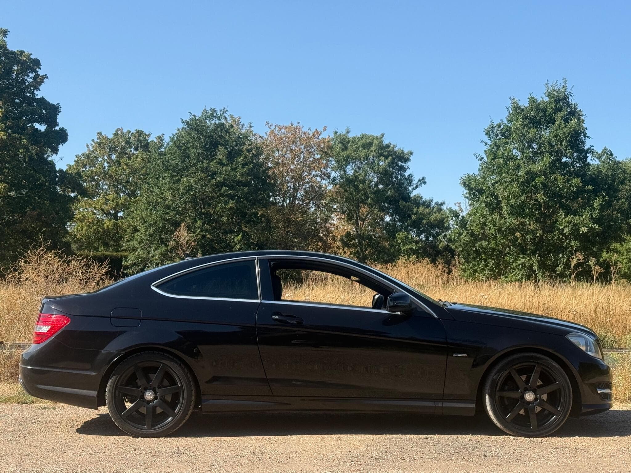 2011 Mercedes-Benz C Class - Thumbnail 2