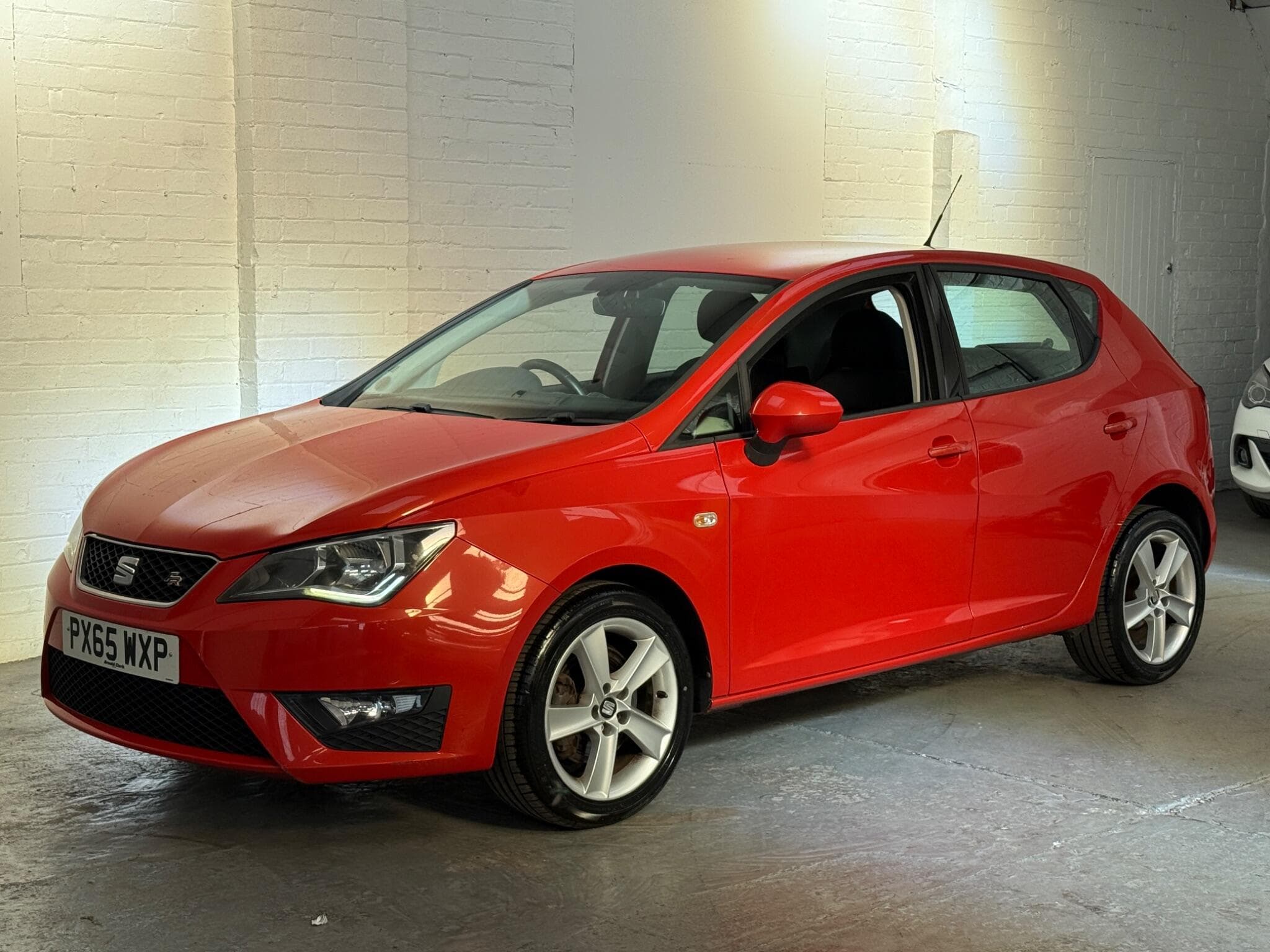 2015 SEAT Ibiza - Thumbnail 3