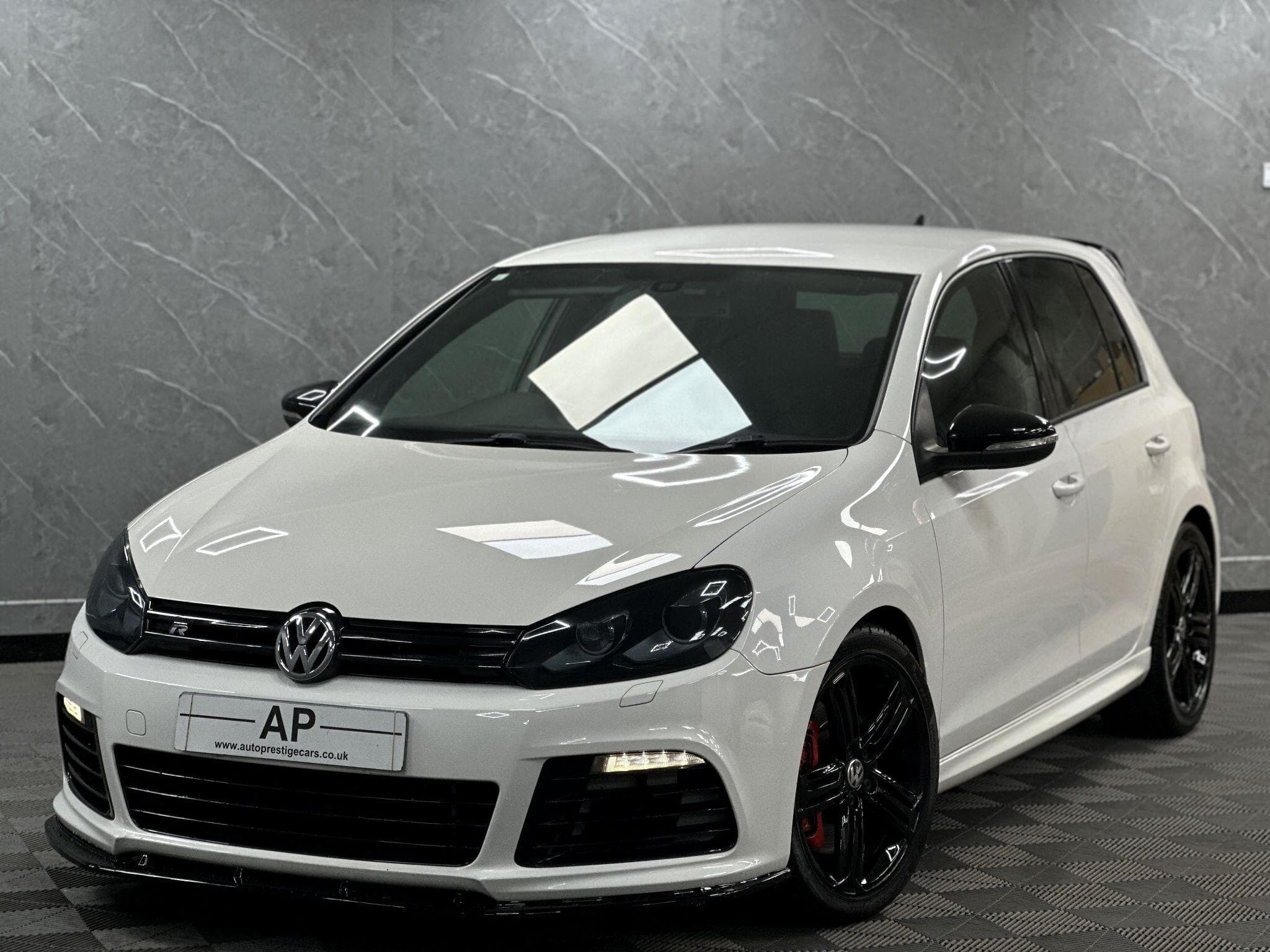 2011 Volkswagen Golf - Thumbnail 25