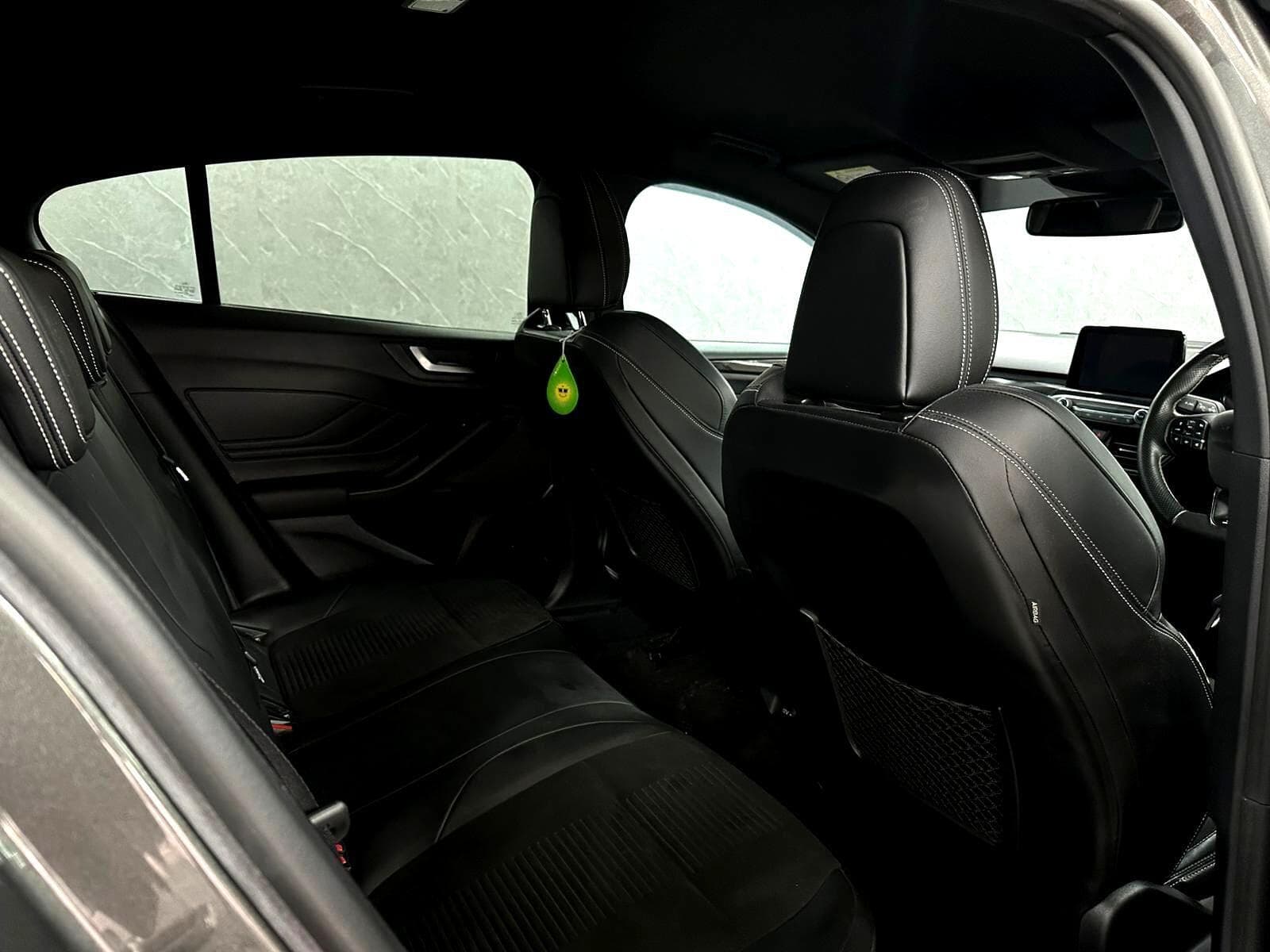 2020 Ford Focus - Thumbnail 48