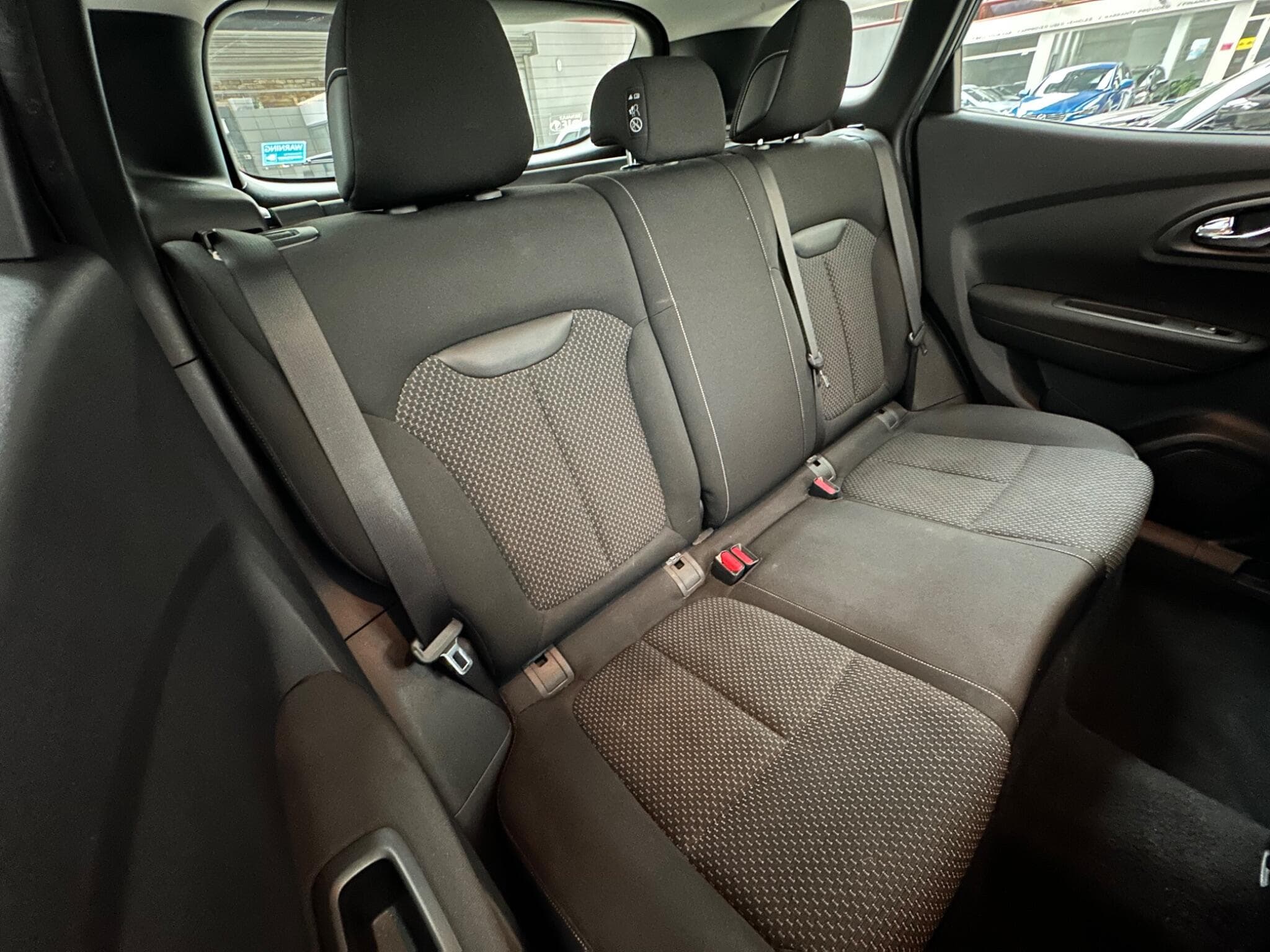 2017 Renault Kadjar - Thumbnail 12