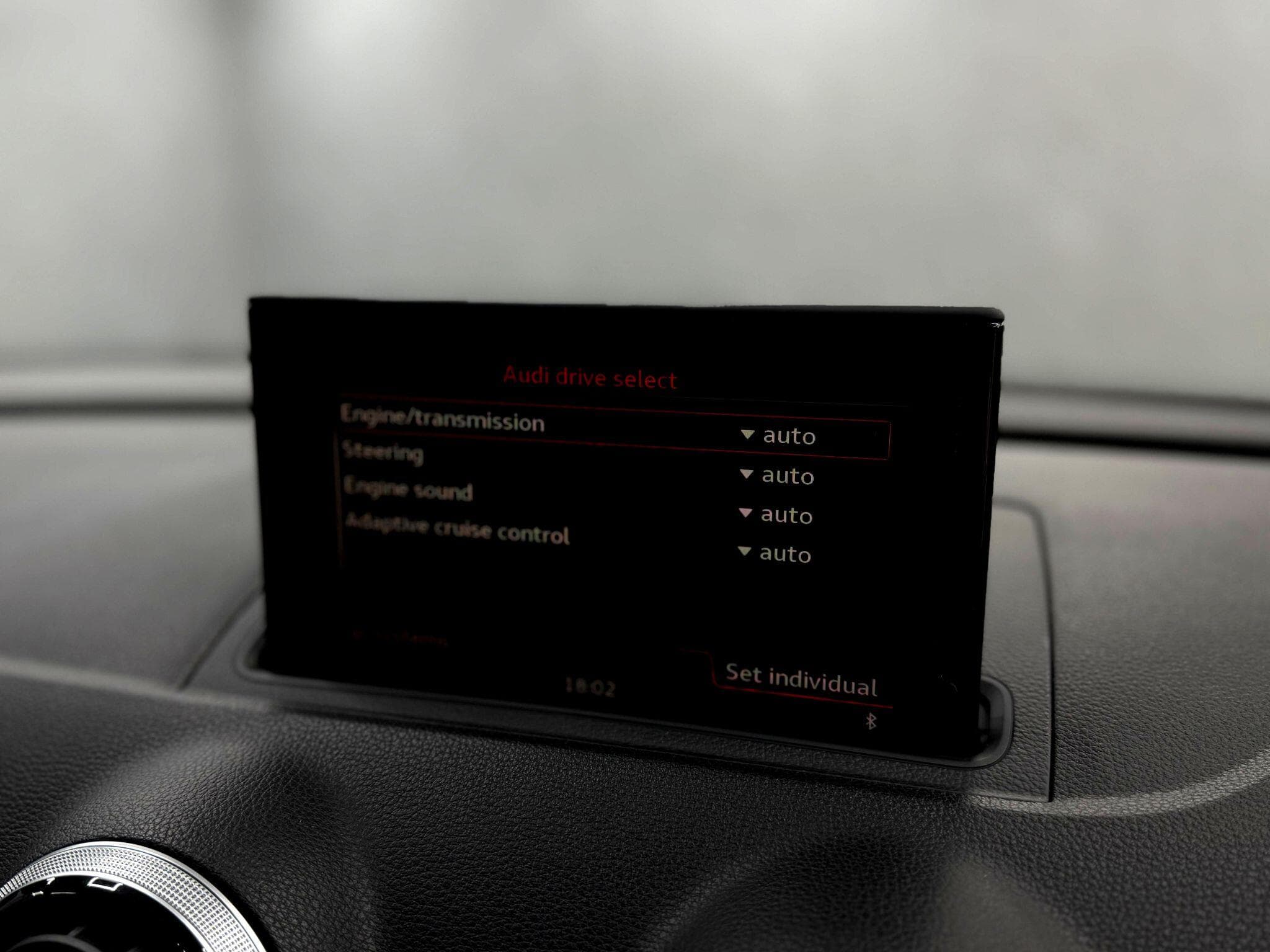 2015 Audi S3 - Thumbnail 39