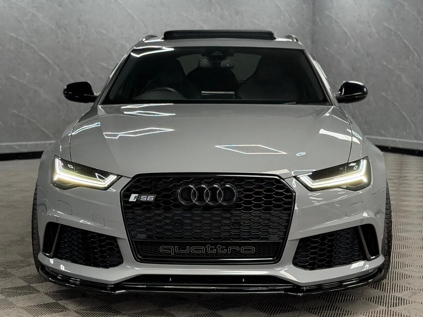 2016 Audi RS6 Avant - Thumbnail 17