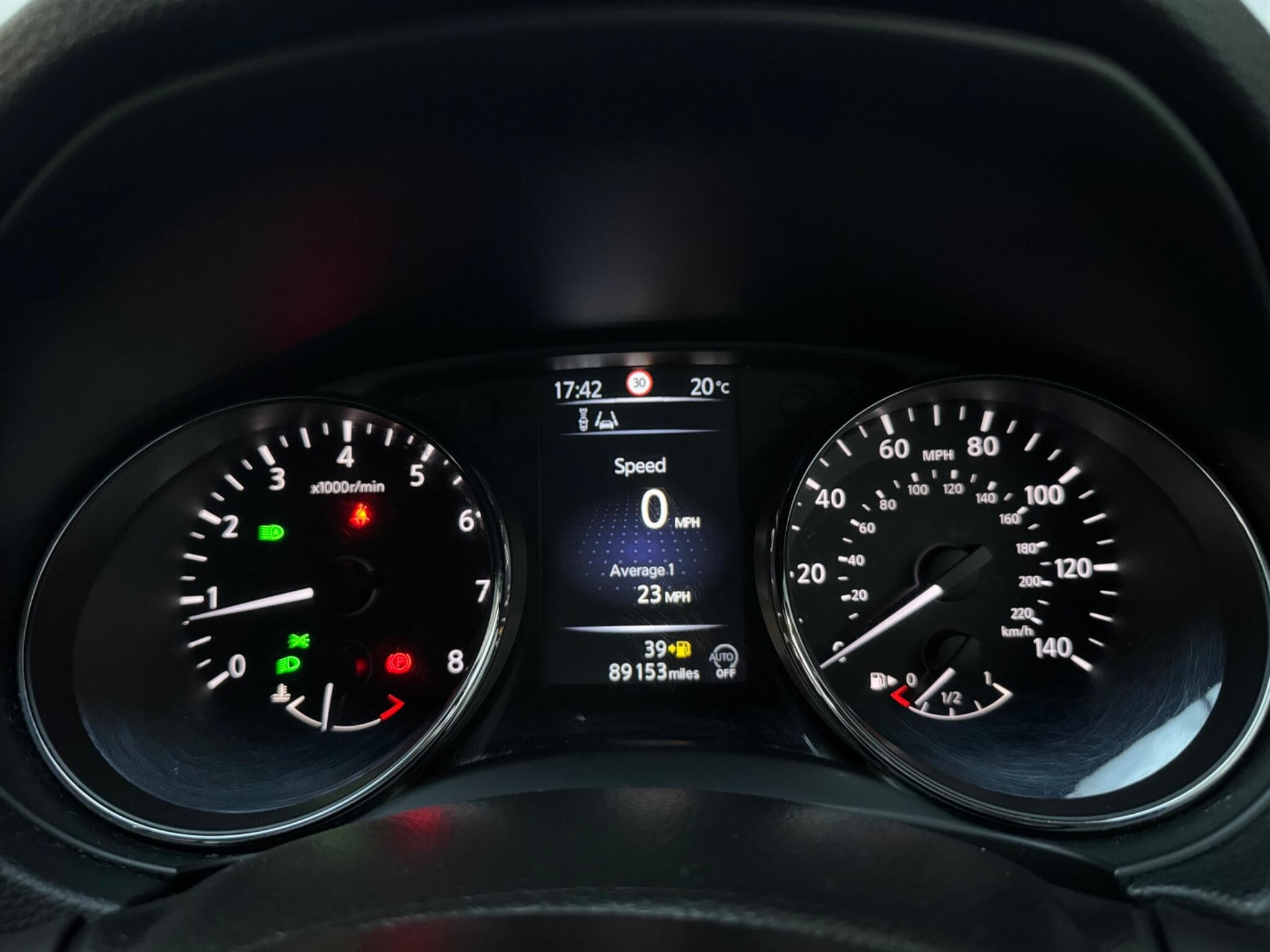 2016 Nissan Qashqai - Thumbnail 14
