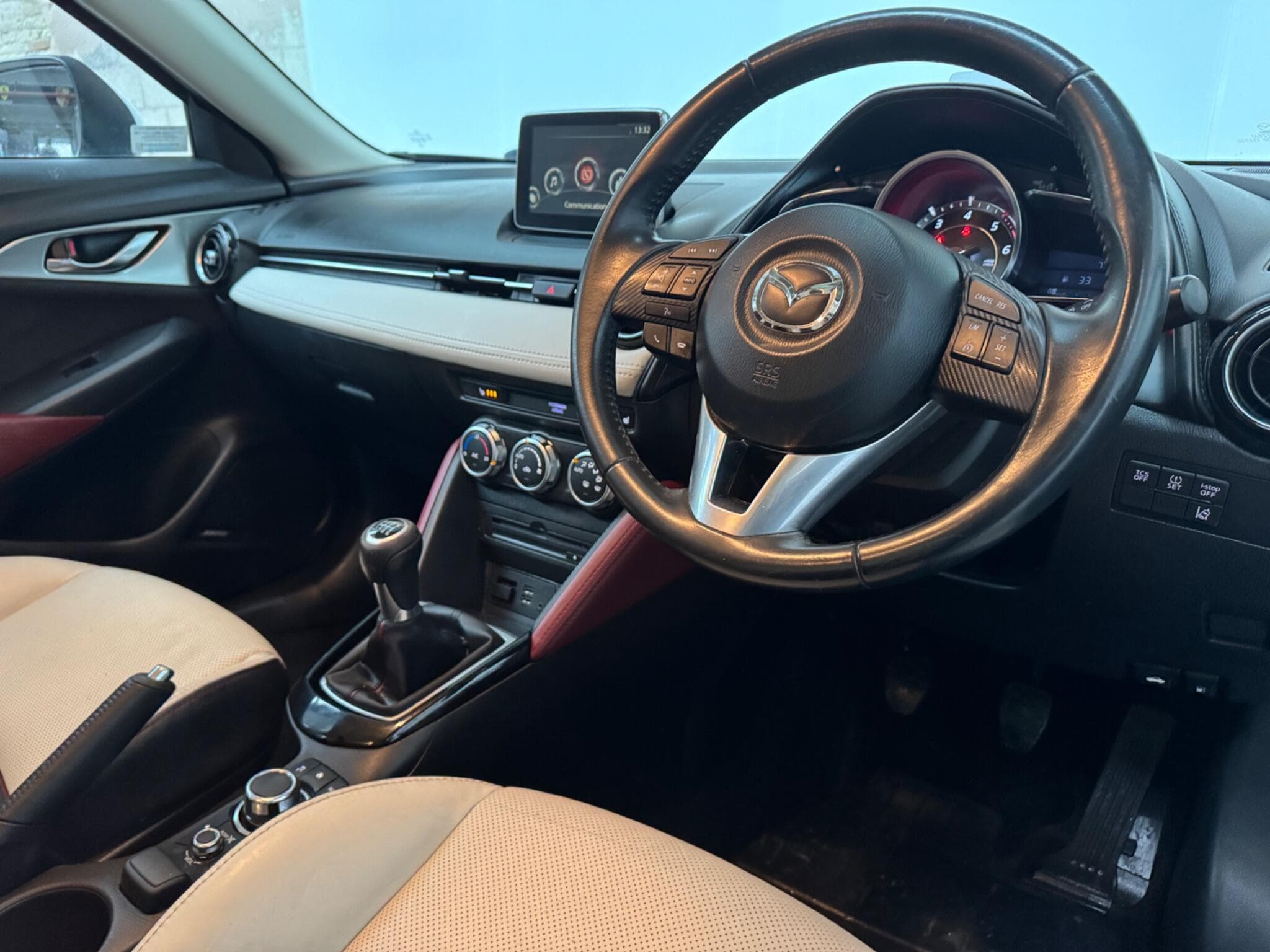 2016 Mazda CX-3 - Image 4