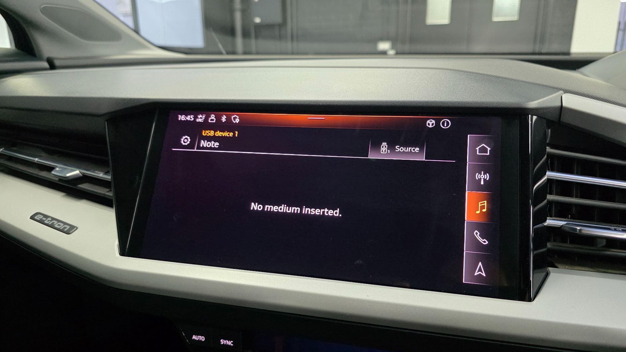 2022 Audi Q4 e-tron - Thumbnail 21