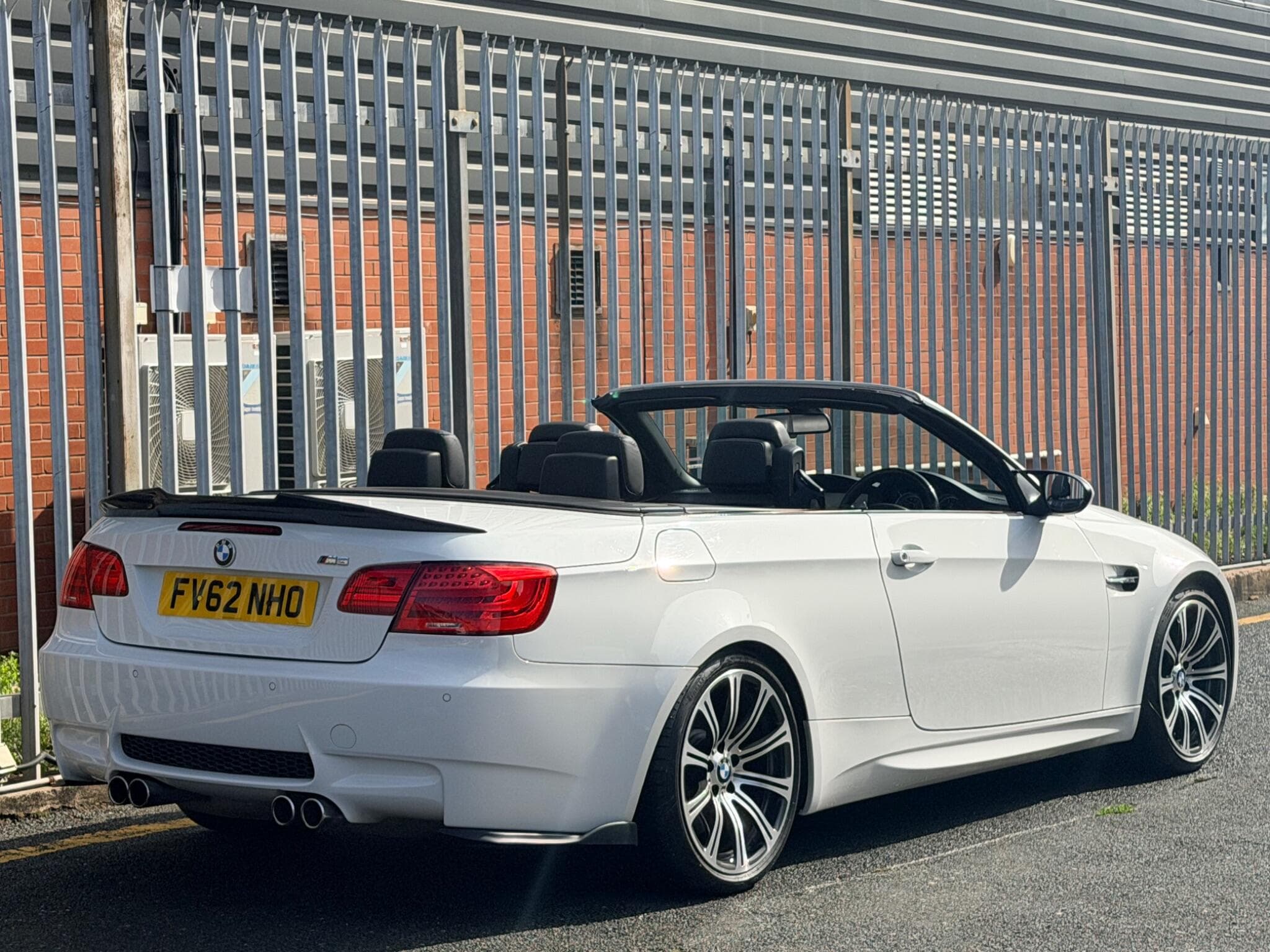 2012 BMW M3 - Thumbnail 24