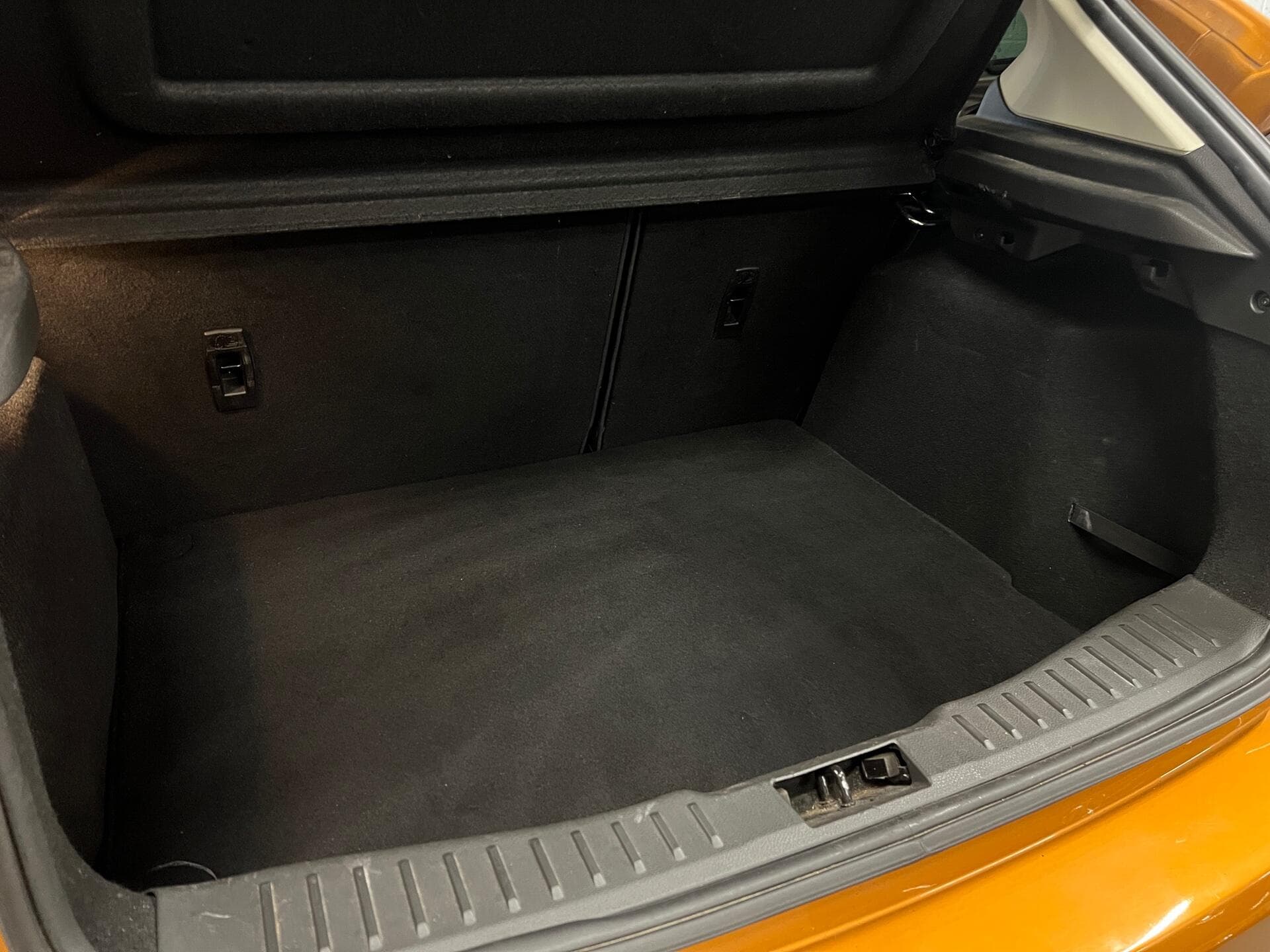 2017 Ford Focus - Thumbnail 45