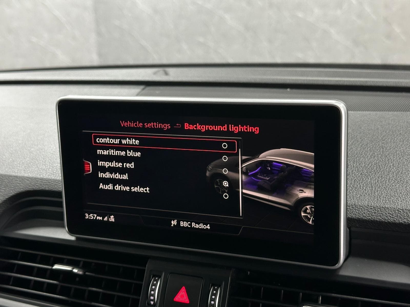 2017 Audi SQ5 - Thumbnail 26