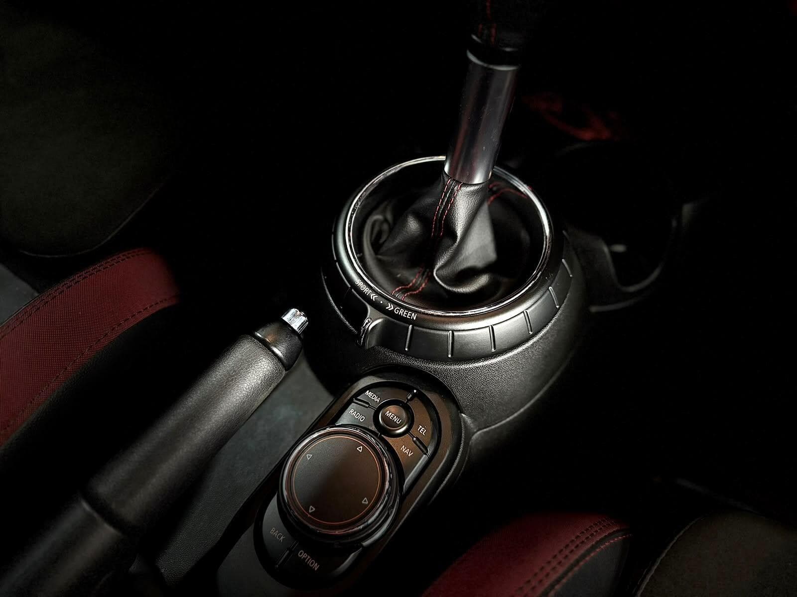 2015 MINI Hatch - Thumbnail 53