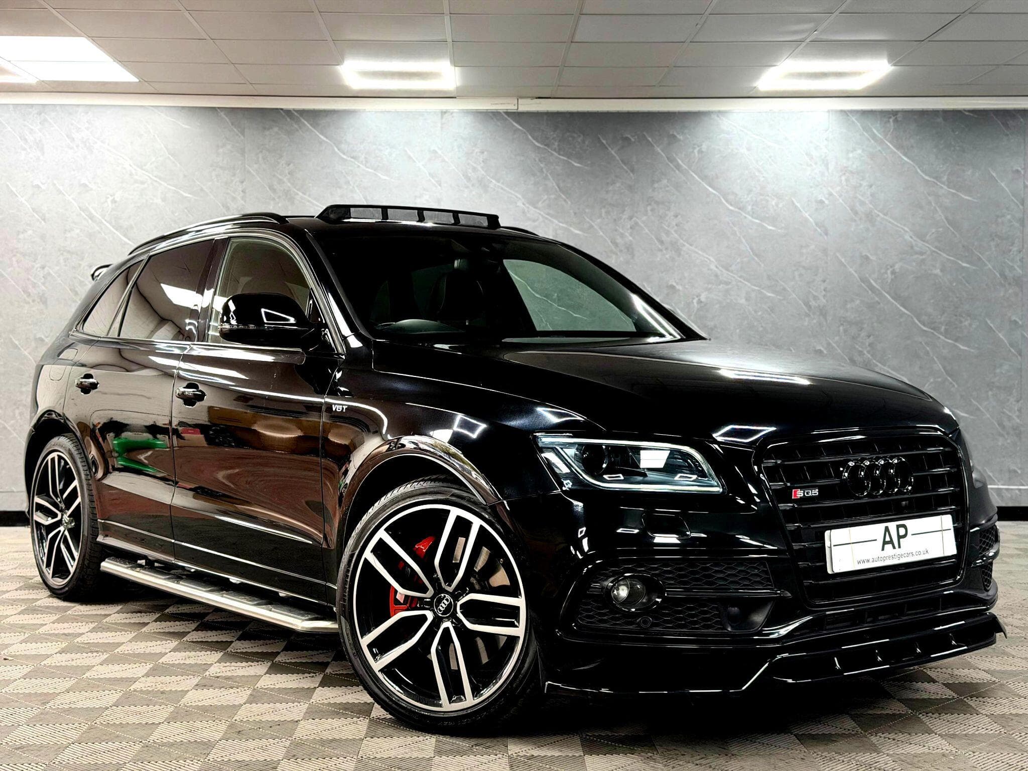 2016 Audi SQ5 - Main