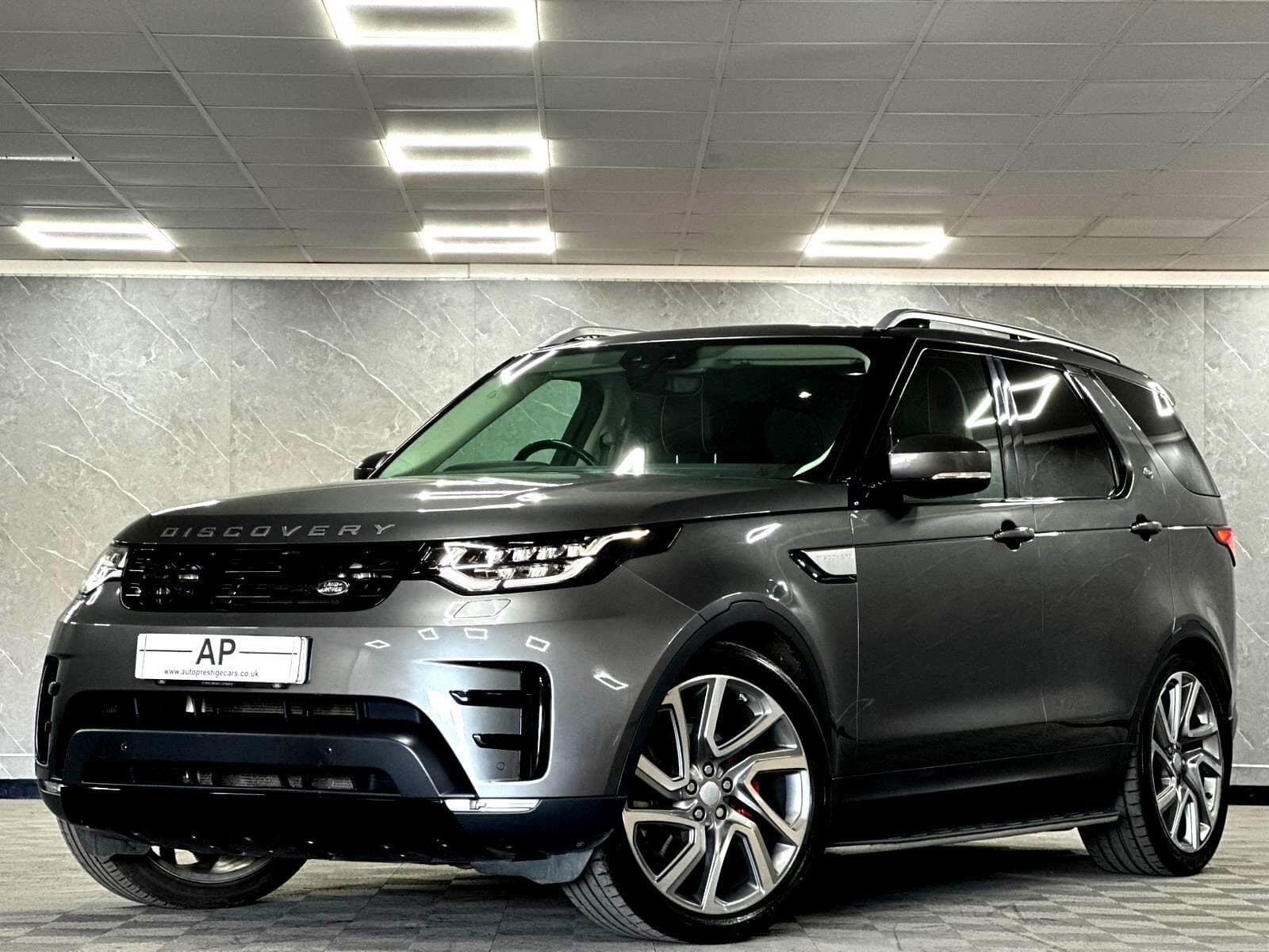 2017 Land Rover Discovery - Main