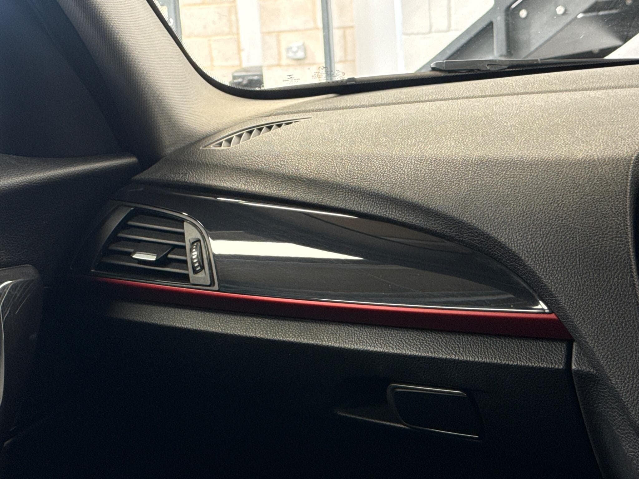 2014 BMW 1 Series - Thumbnail 33