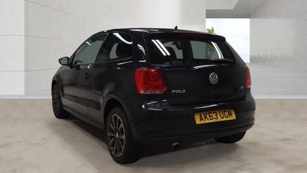 2013 Volkswagen Polo - Thumbnail 3