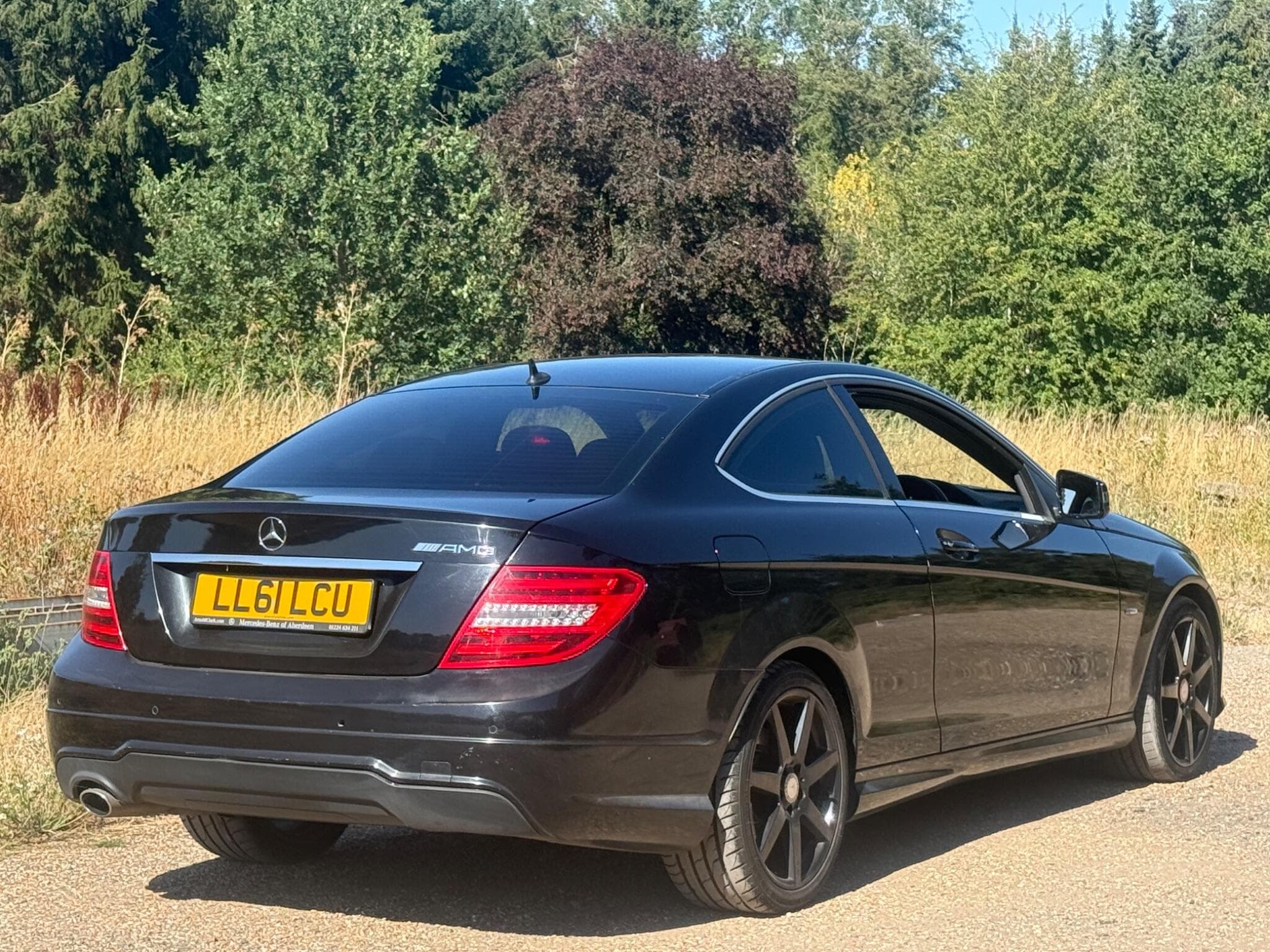 2011 Mercedes-Benz C Class - Thumbnail 3