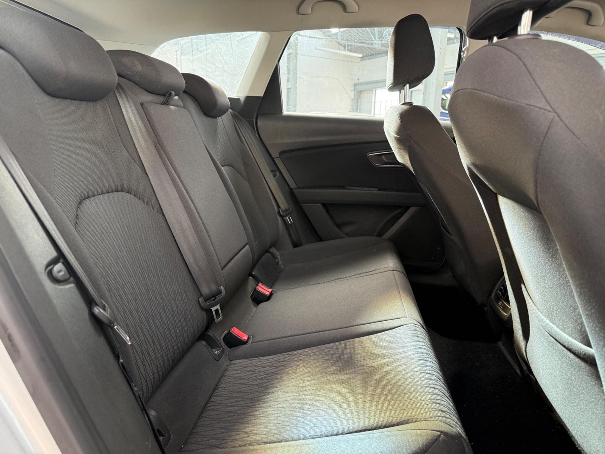 2016 SEAT Leon - Thumbnail 9