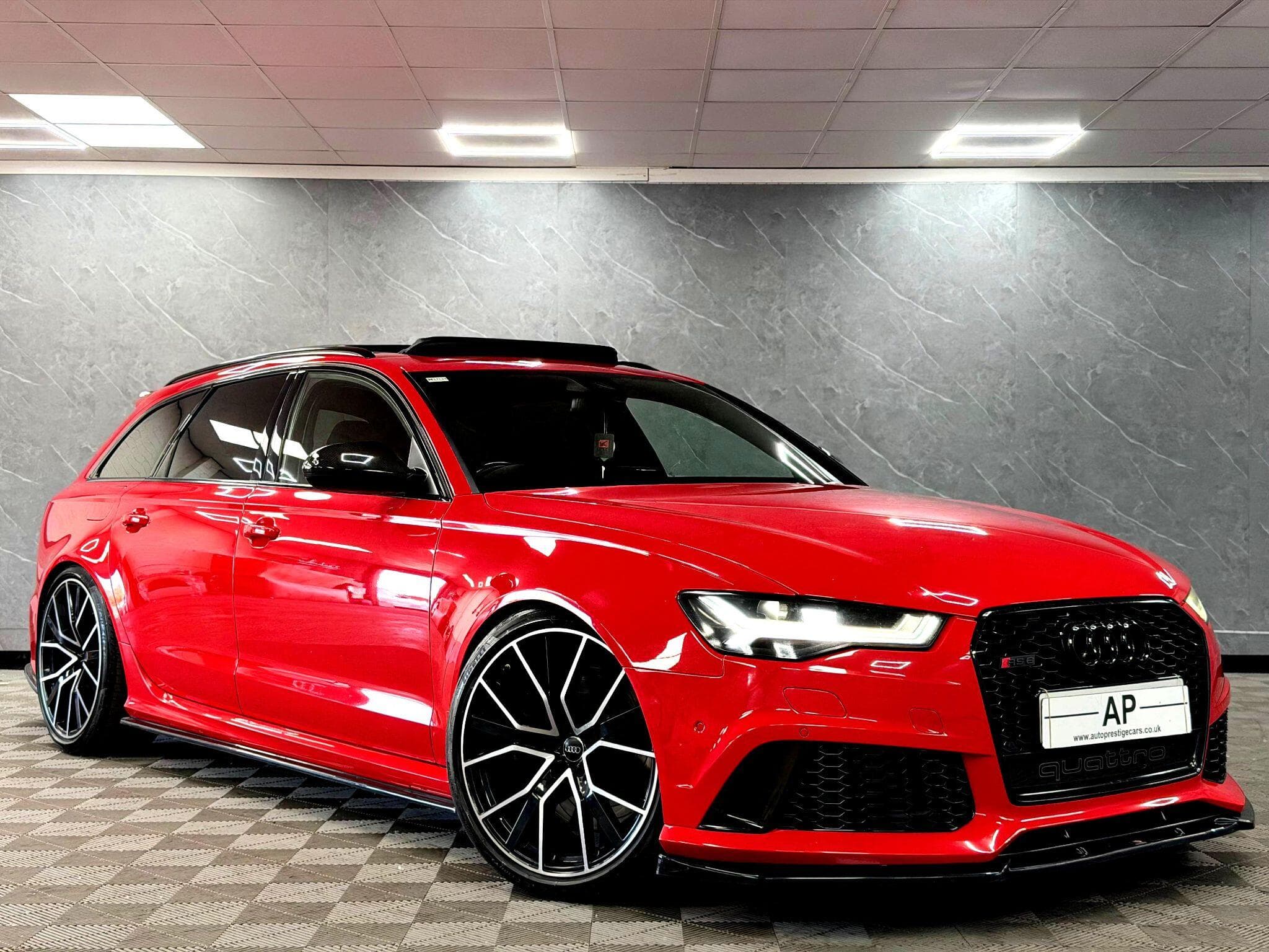 2017 Audi RS6 Avant - Thumbnail 2