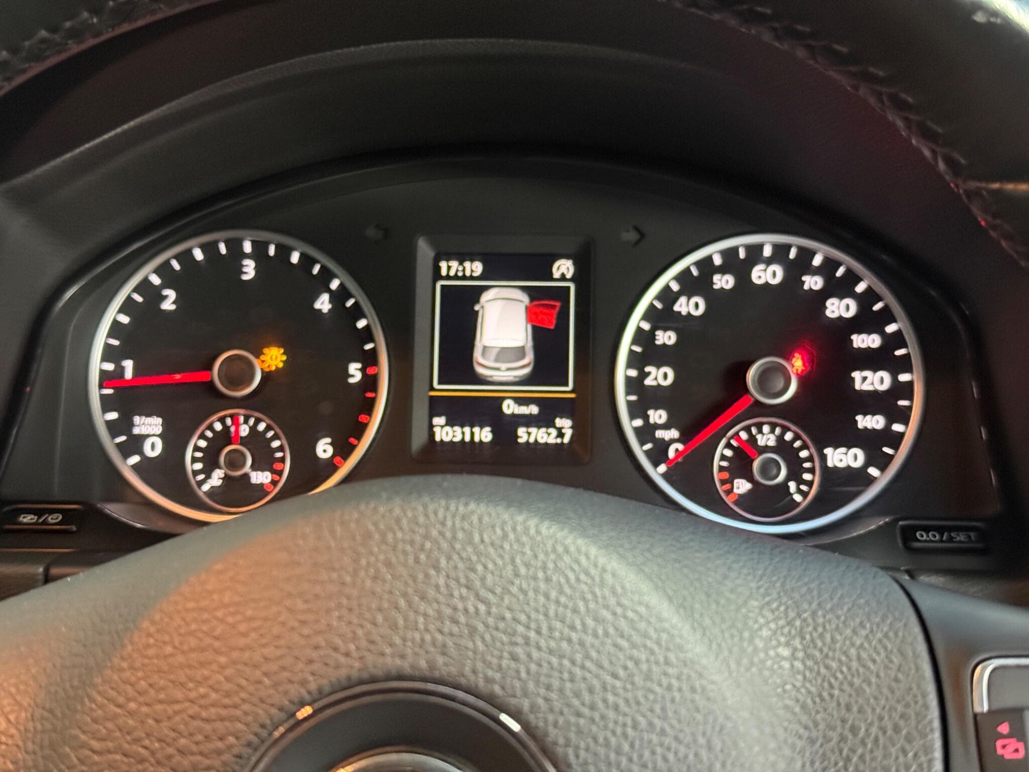 2015 Volkswagen Tiguan - Thumbnail 18