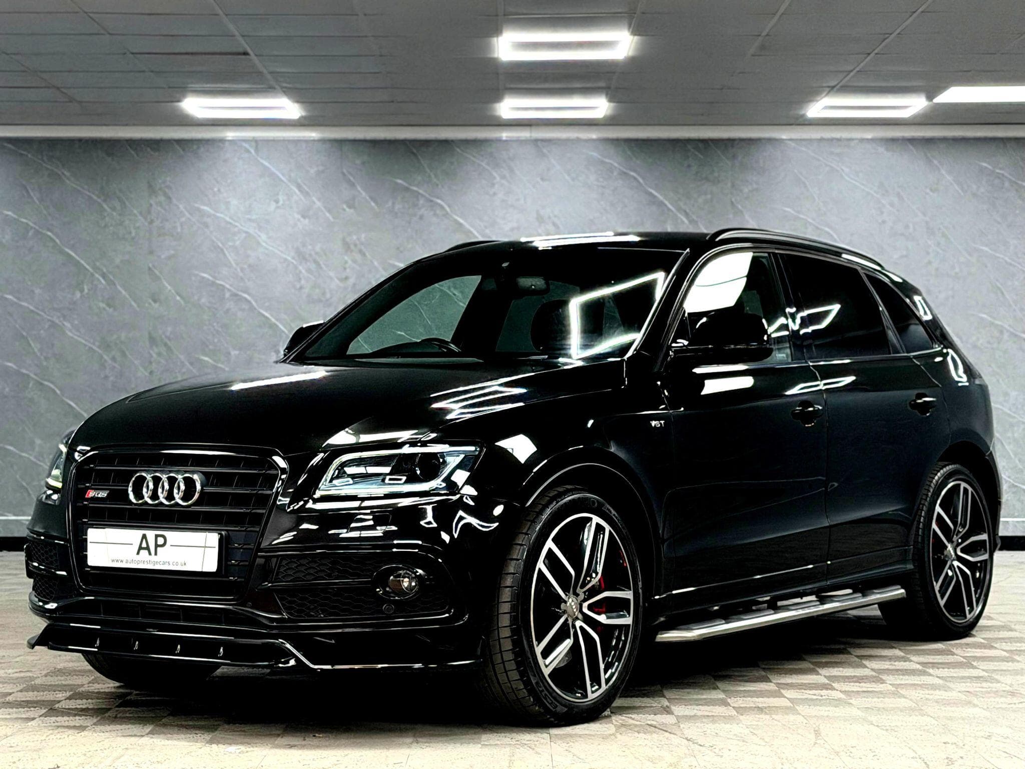 2016 Audi SQ5 - Thumbnail 21