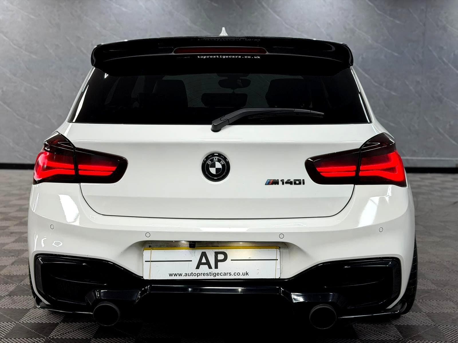 2019 BMW 1 Series - Thumbnail 18