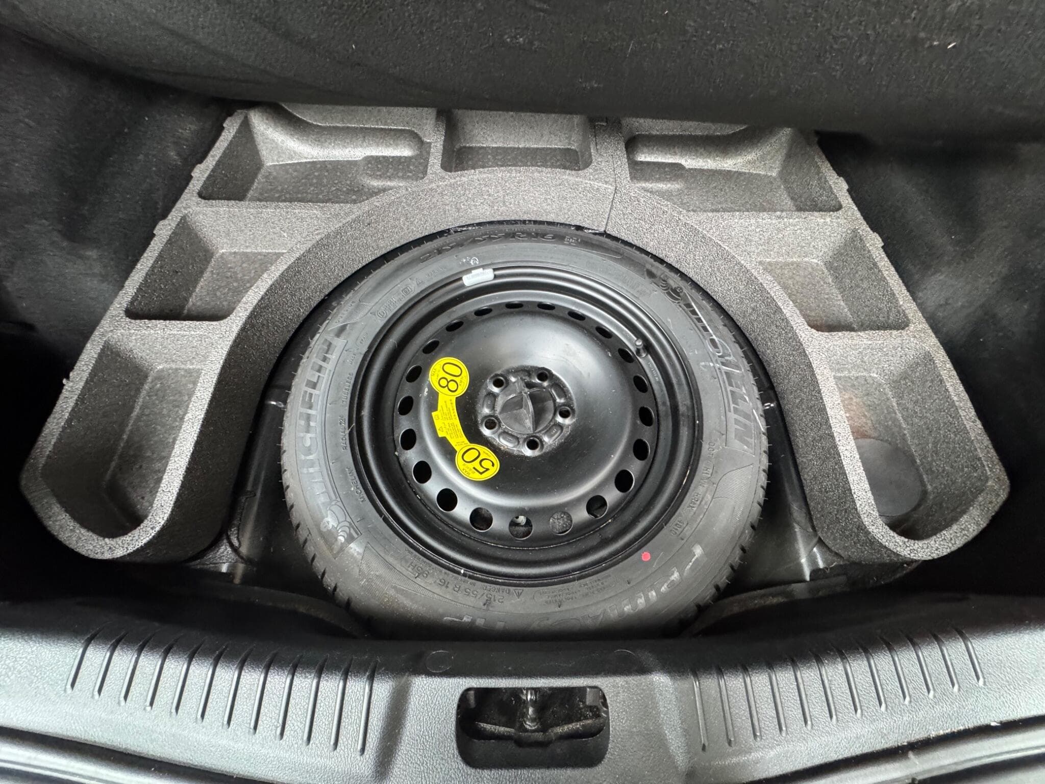 2011 Ford Mondeo - Thumbnail 23