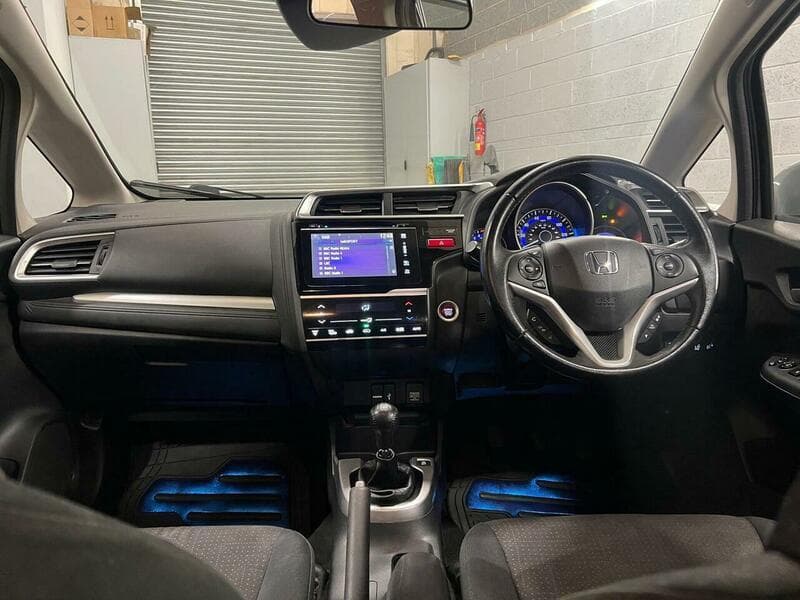 2017 Honda Jazz - Thumbnail 41