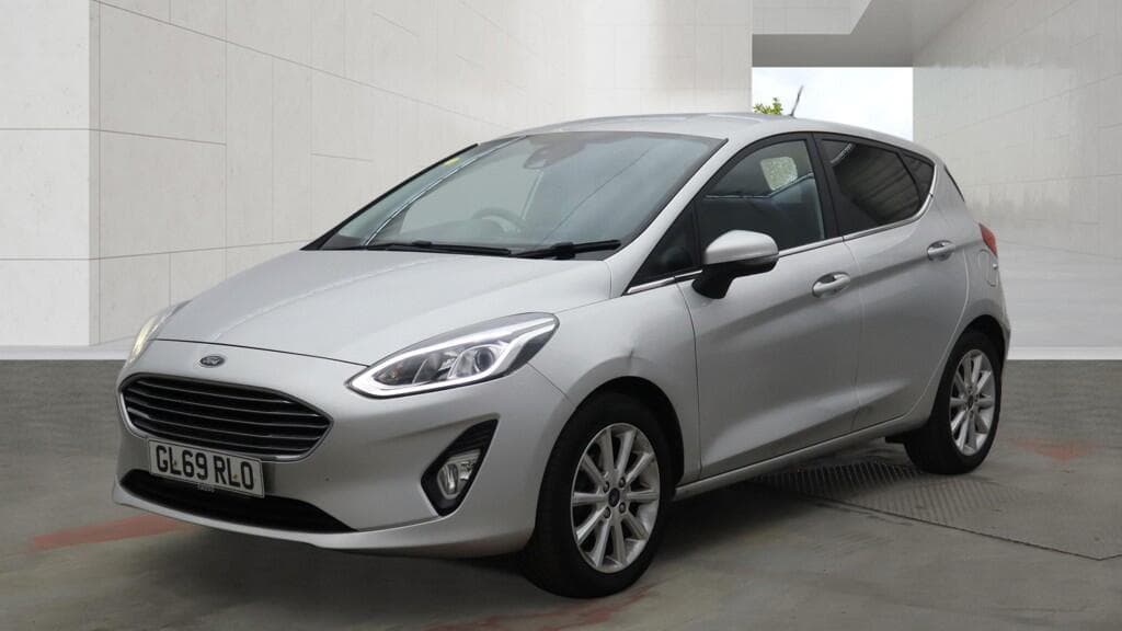2019 Ford Fiesta - Thumbnail 2