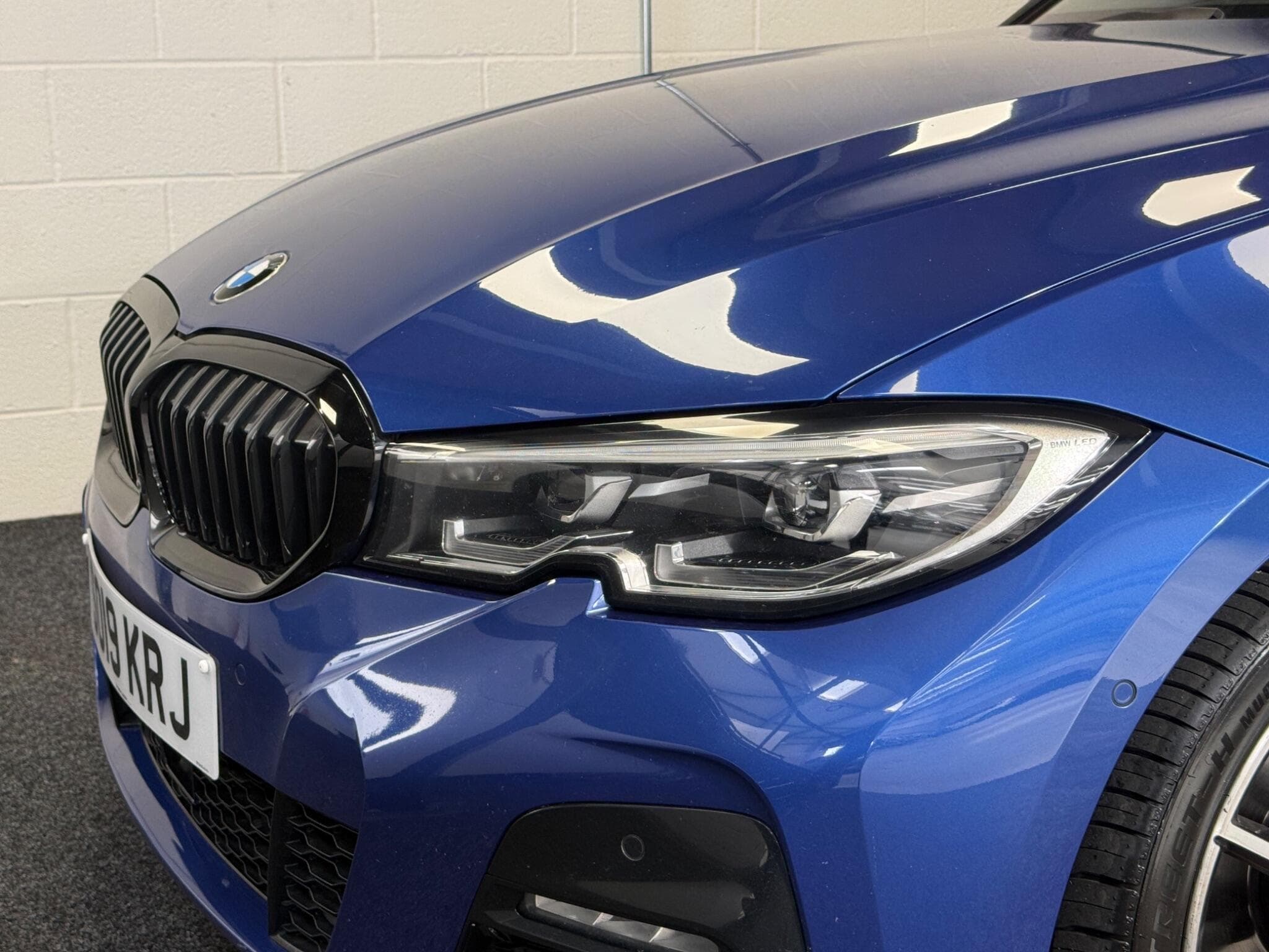 2019 BMW 3 Series - Thumbnail 60