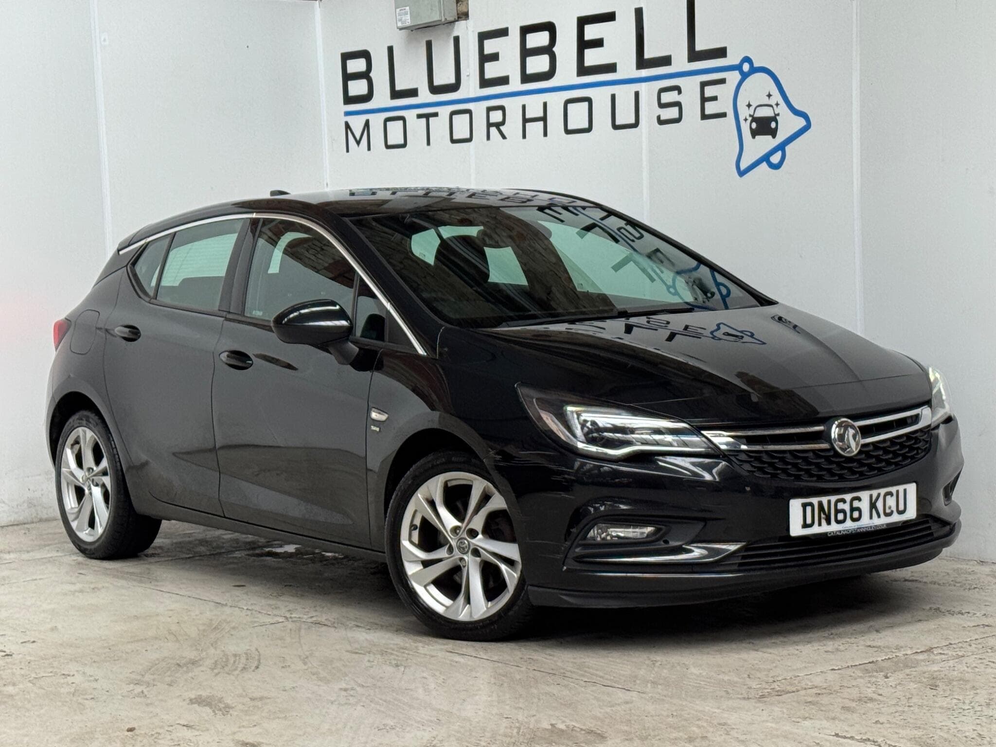 2016 Vauxhall Astra - Main