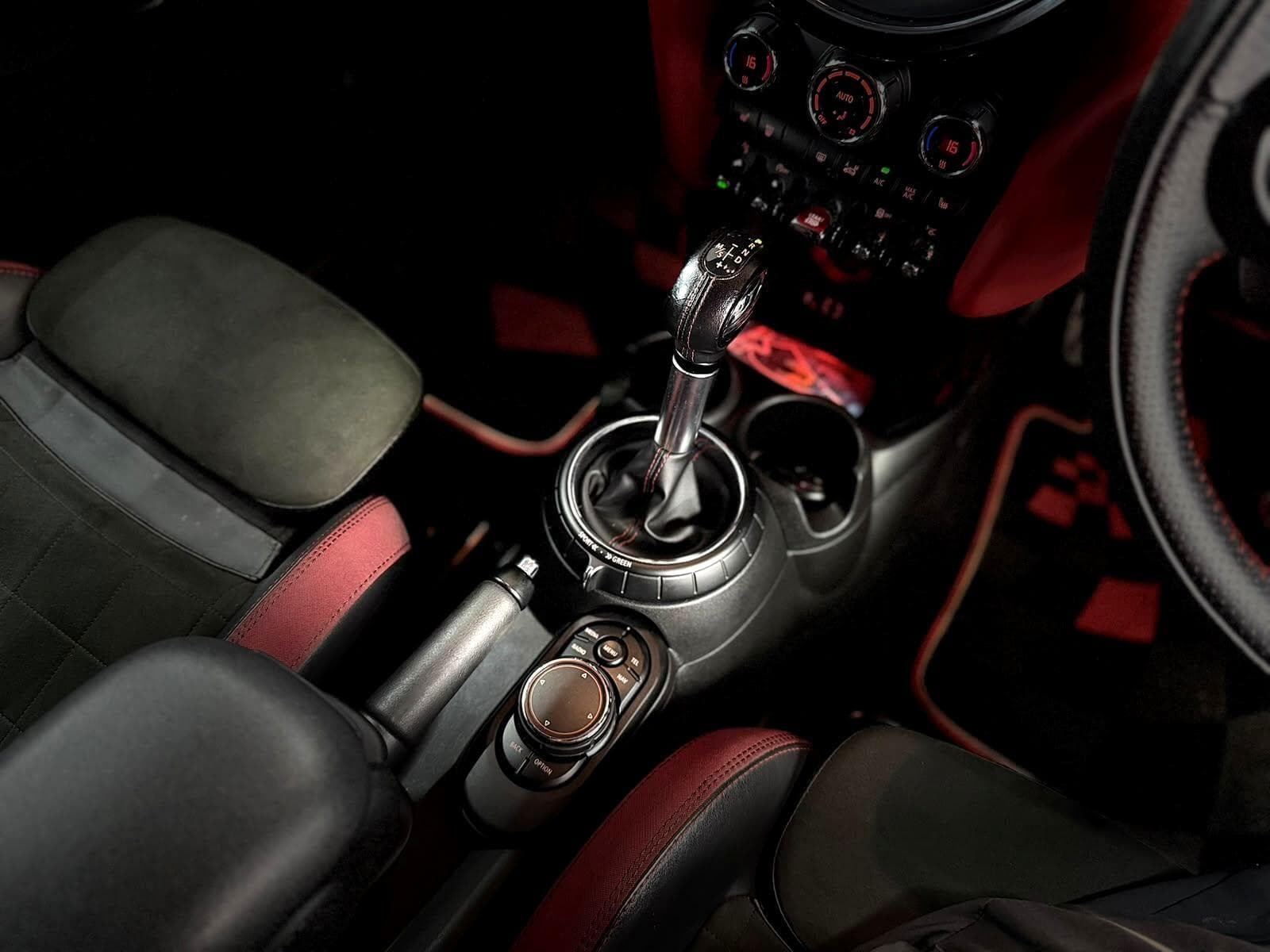2015 MINI Hatch - Thumbnail 43