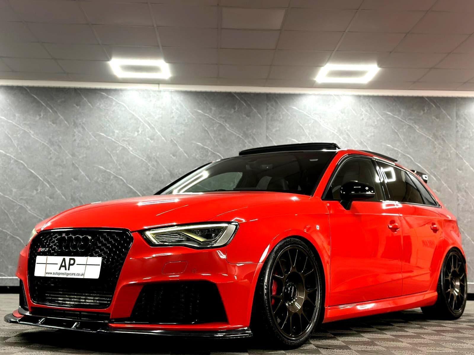 2016 Audi RS3 - Thumbnail 27