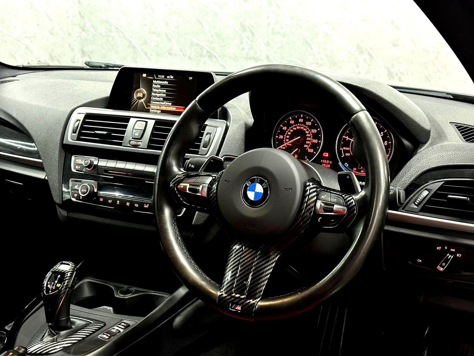 2016 BMW 1 Series - Thumbnail 11