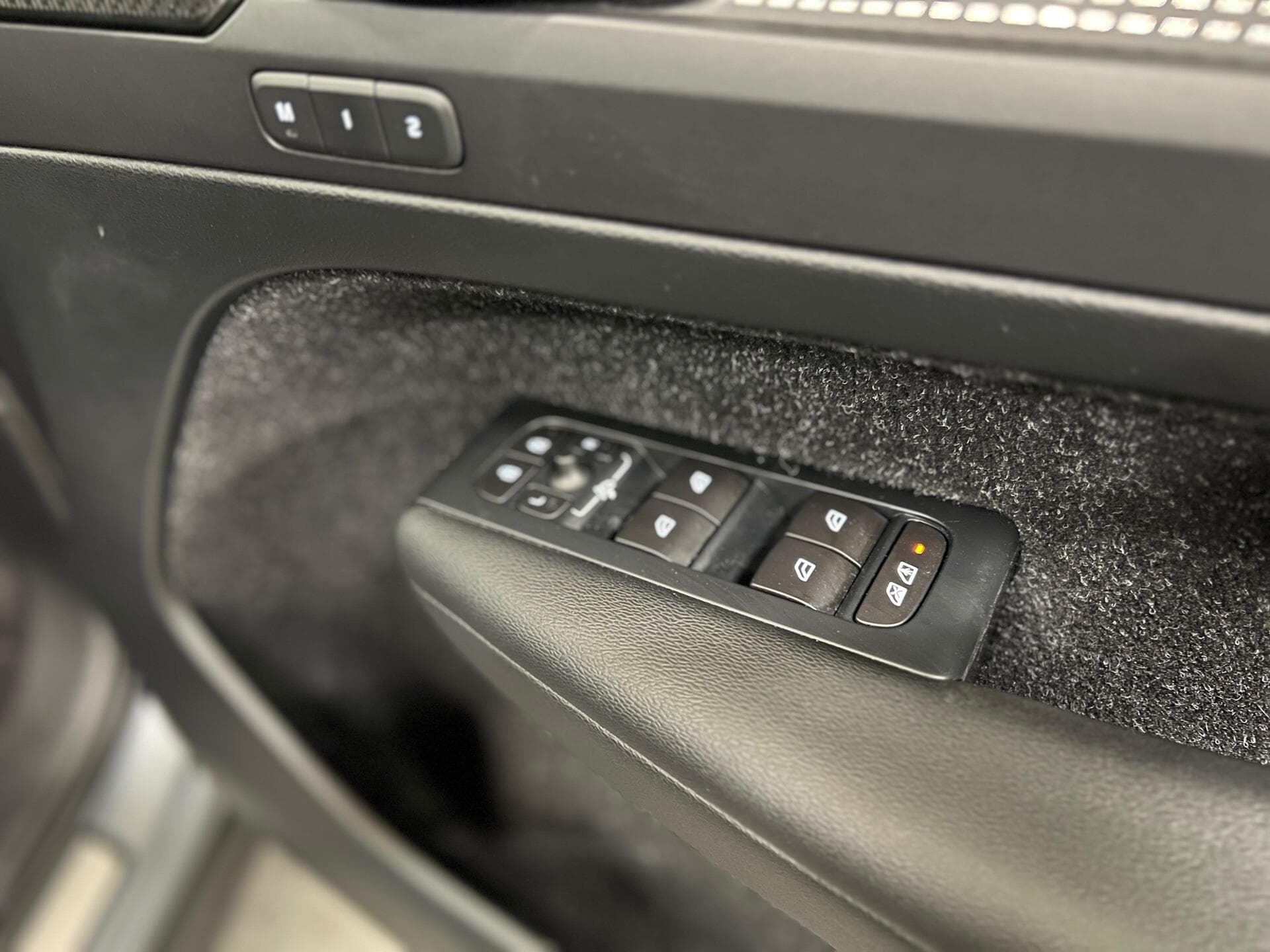 2018 Volvo XC40 - Thumbnail 33
