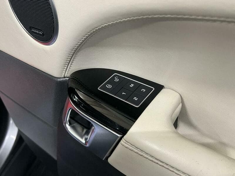 2016 Land Rover Range Rover Sport - Thumbnail 25