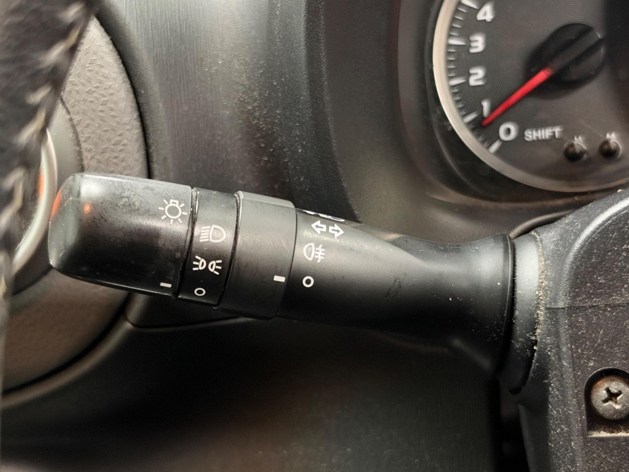 2012 Toyota Yaris - Thumbnail 30