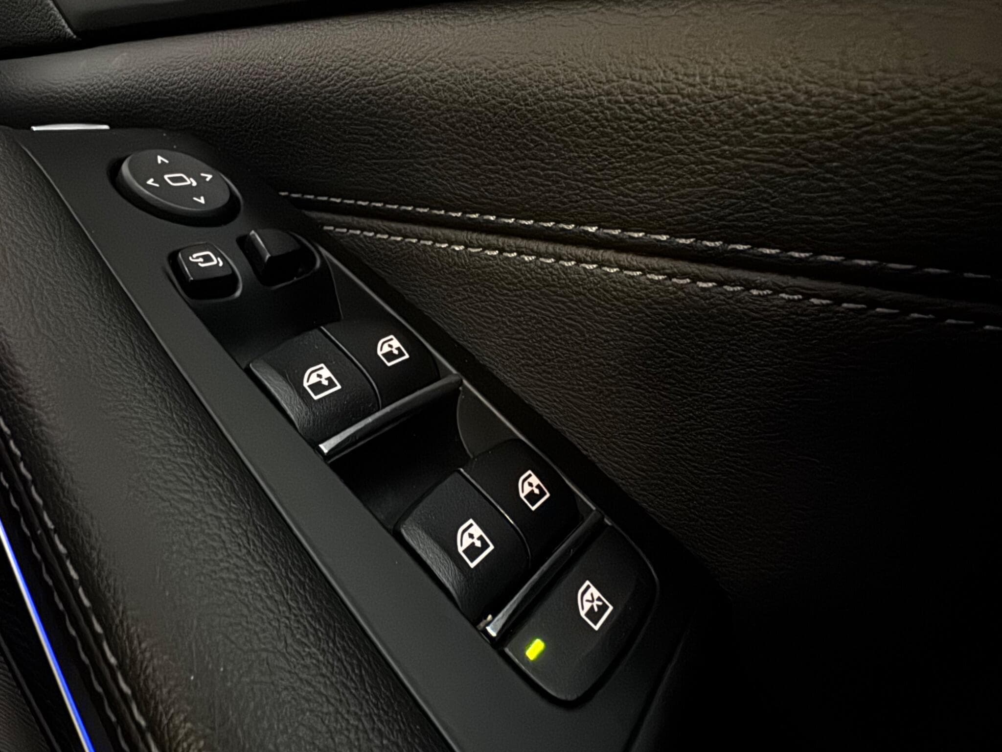 2020 BMW X5 - Thumbnail 39