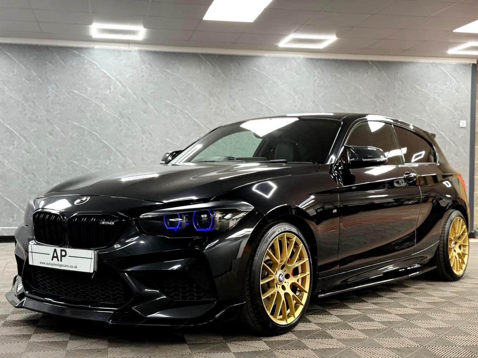 2017 BMW 1 Series - Thumbnail 23
