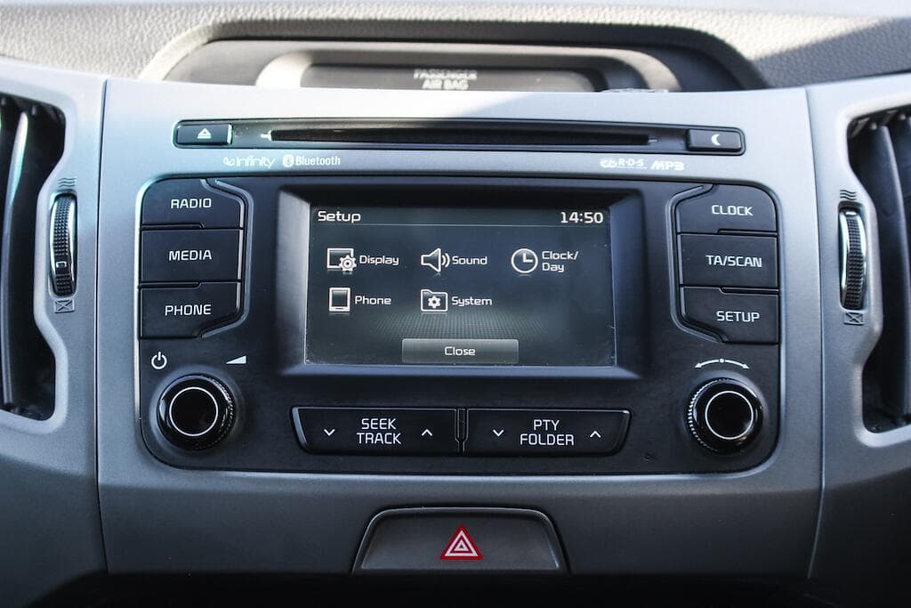 2015 Kia Sportage - Thumbnail 37