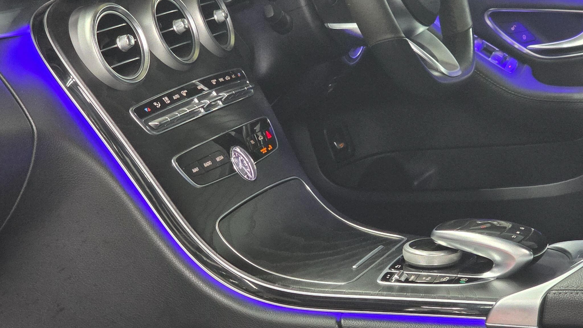 2021 Mercedes-Benz C Class - Thumbnail 26
