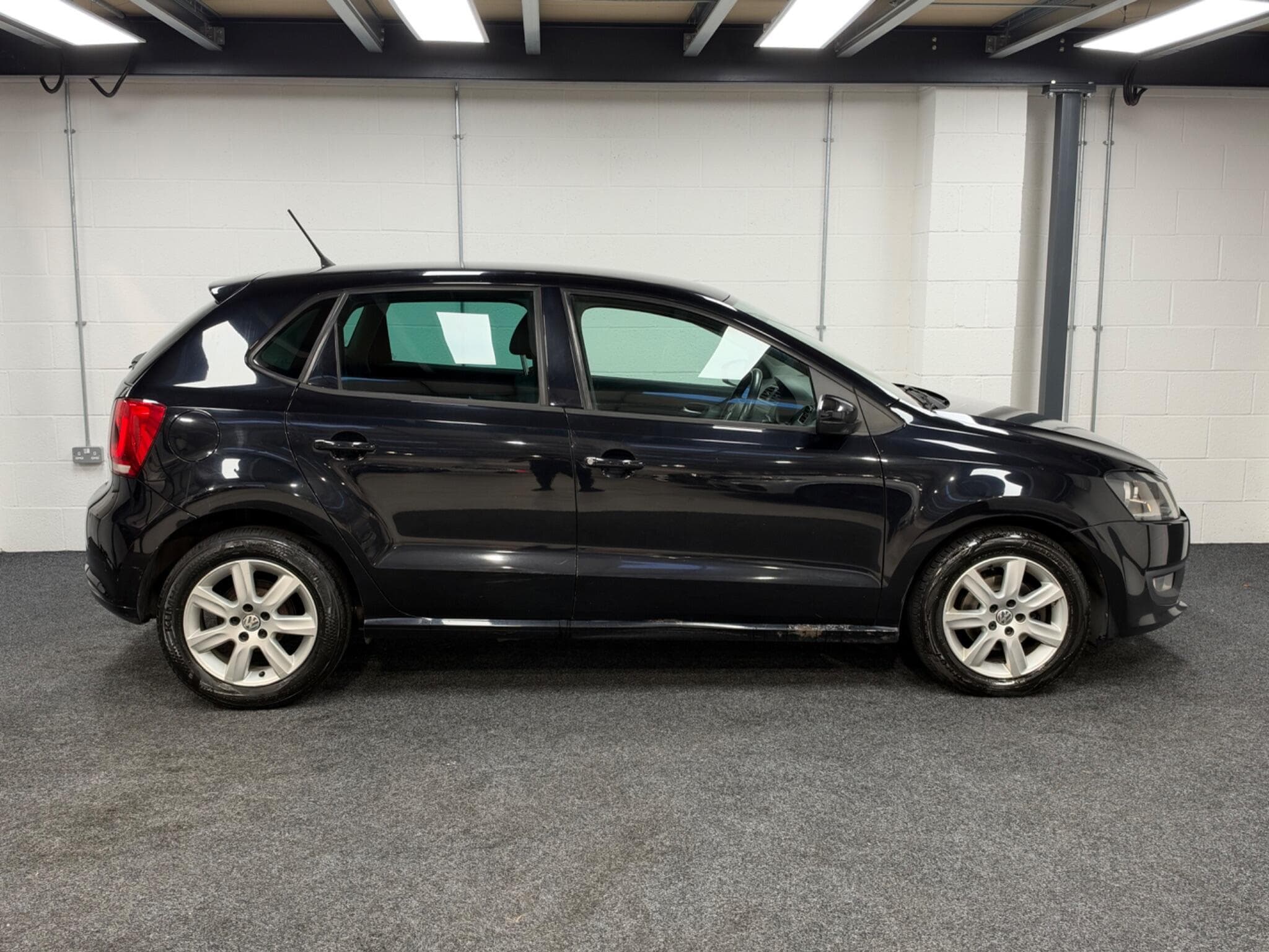 2012 Volkswagen Polo - Thumbnail 8