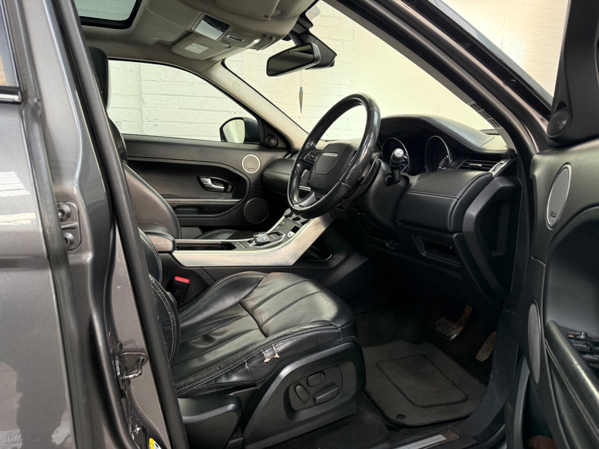 2015 Land Rover Range Rover Evoque - Thumbnail 19