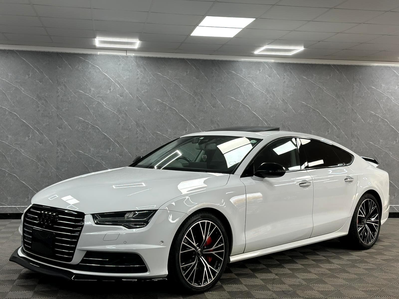2017 Audi A7 - Thumbnail 10