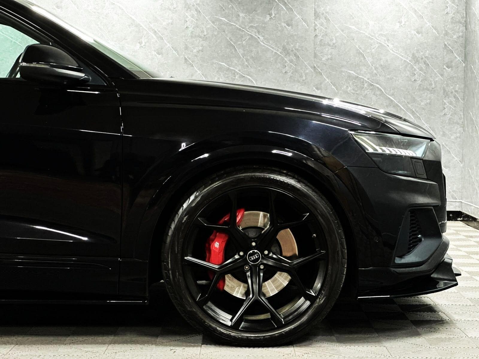 2019 Audi SQ8 - Thumbnail 28