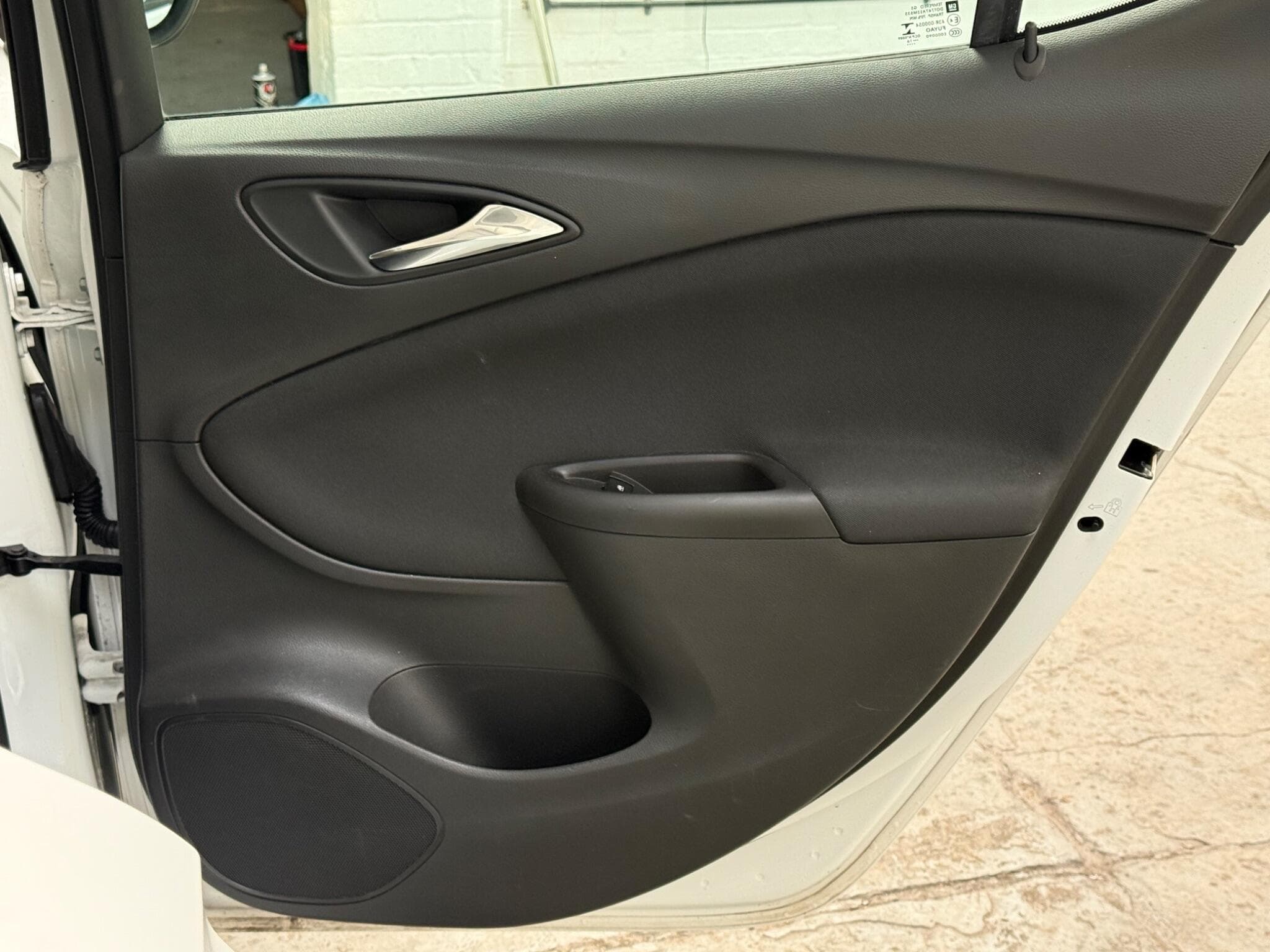 2016 Vauxhall Astra - Thumbnail 30