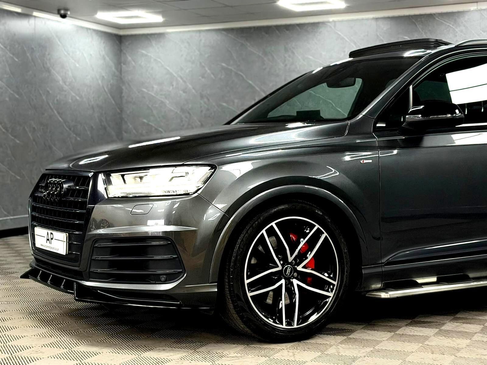 2019 Audi Q7 - Thumbnail 19