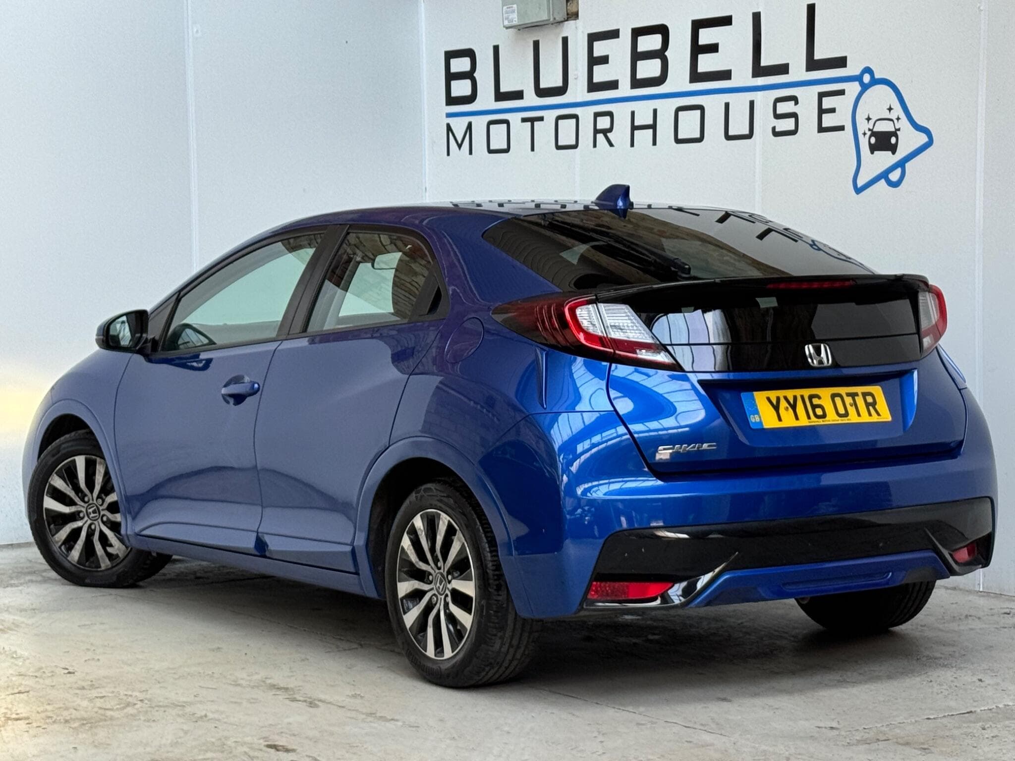 2016 Honda Civic - Thumbnail 5